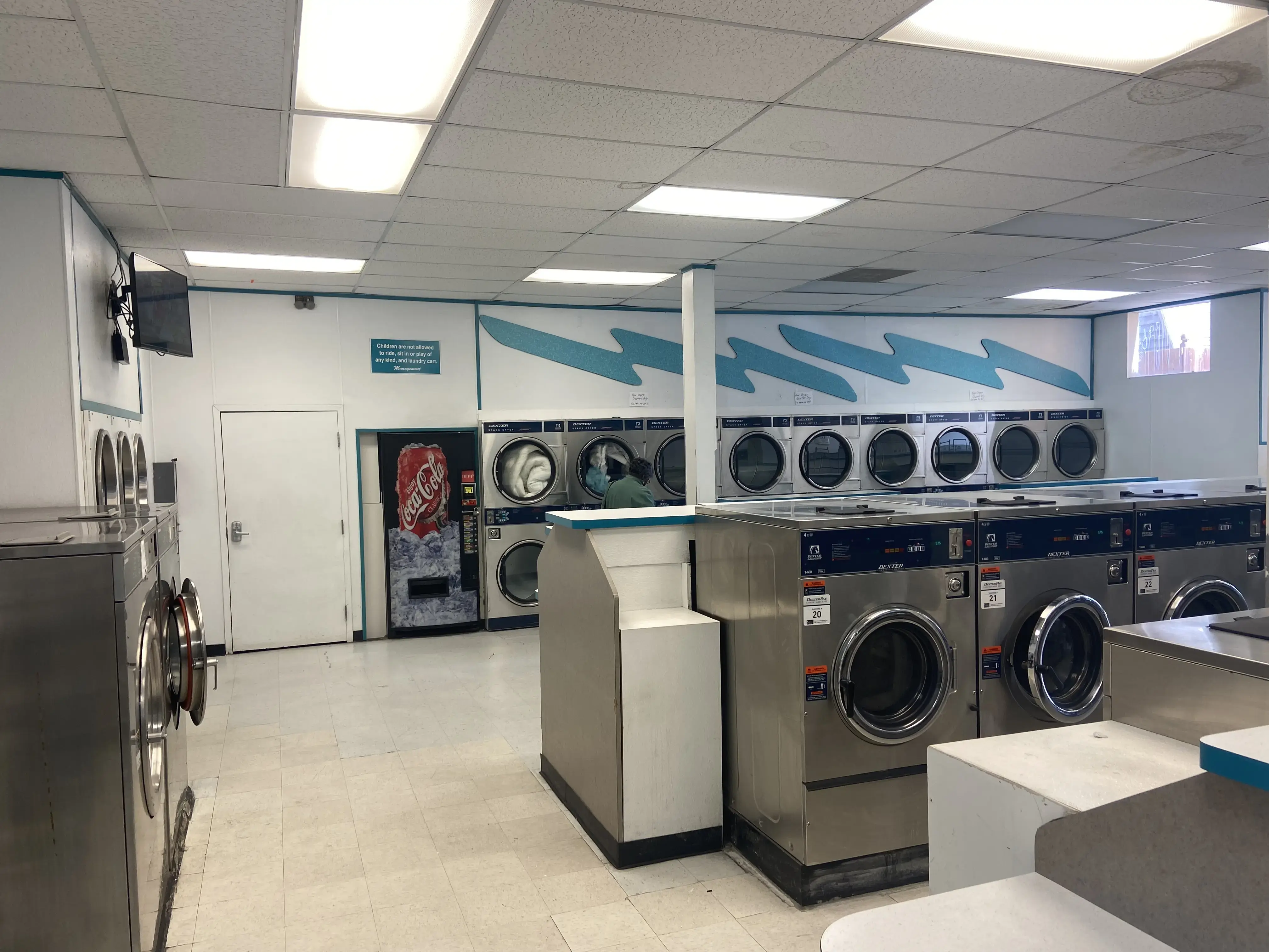 Super Wash and Fold - Image 16