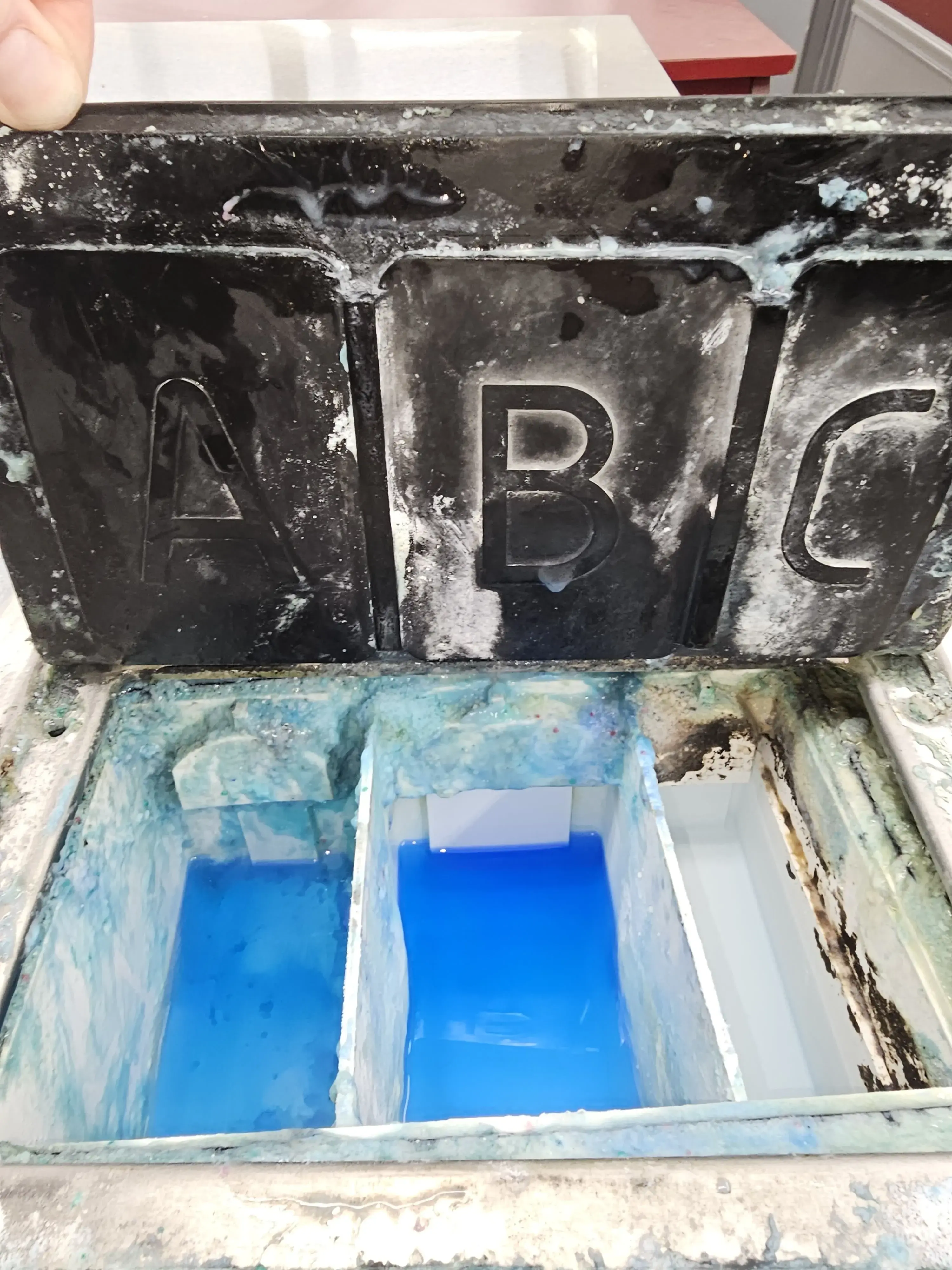 Super Wash House & Car Wash - North Central - Image 19