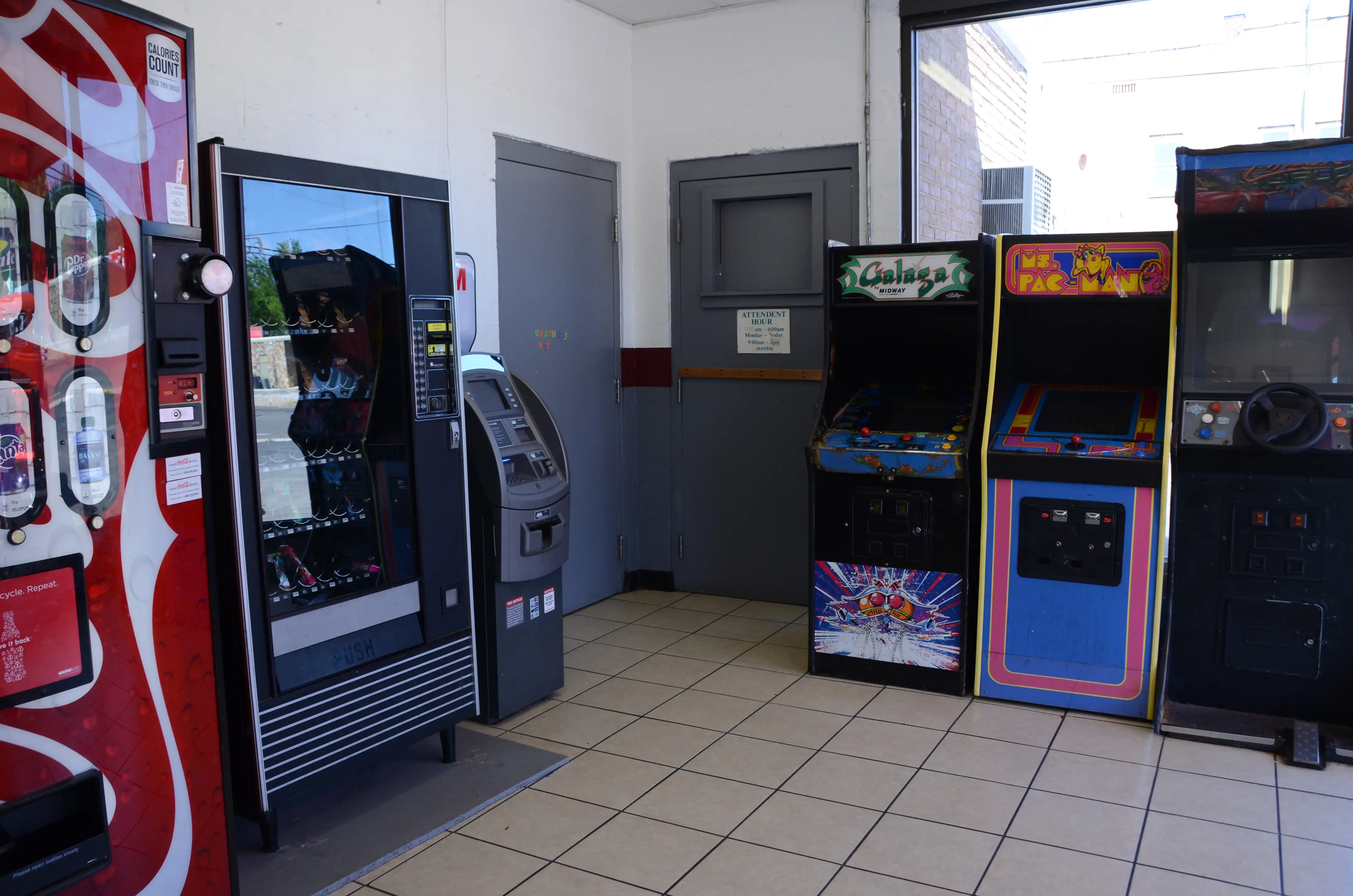 Super Wash House & Car Wash - North Central thumbnail 12