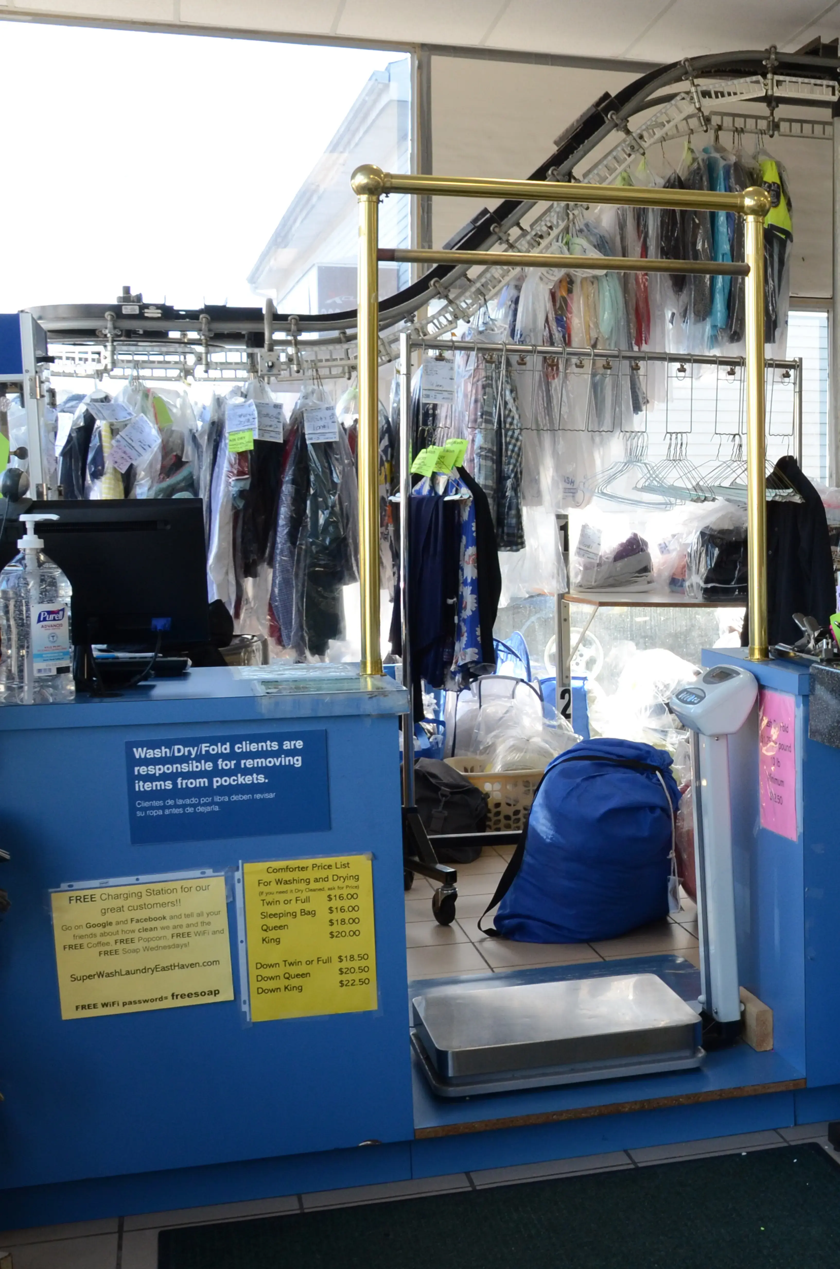 Super Wash Laundromat thumbnail 9