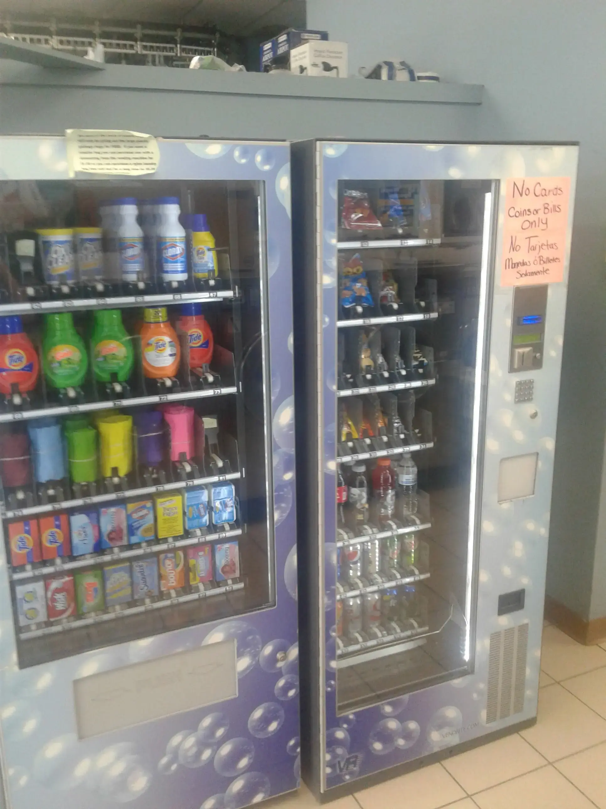 Super Wash Laundromat - Image 16