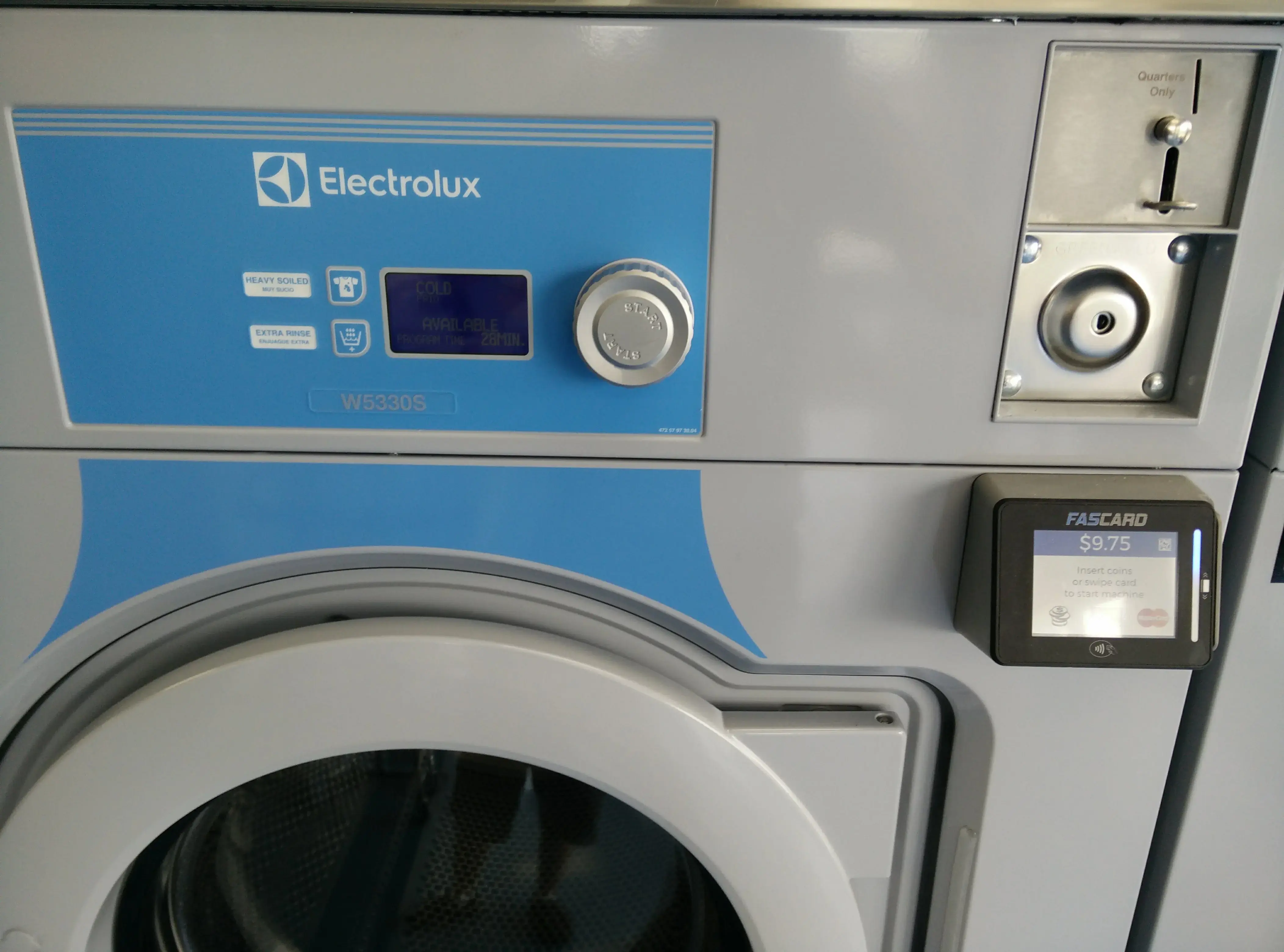 Super Wash Laundromat - Image 15