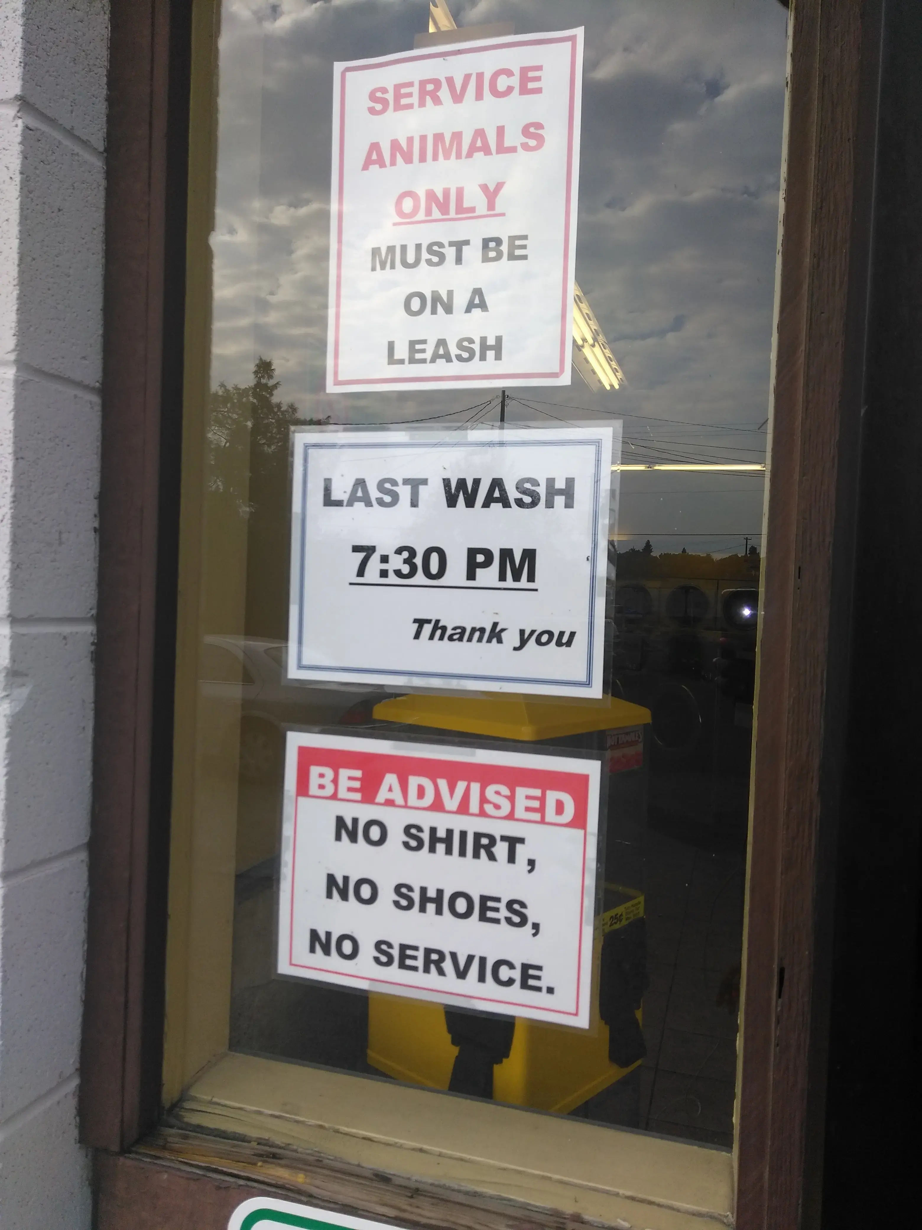 Super Wash Laundromat - Image 6