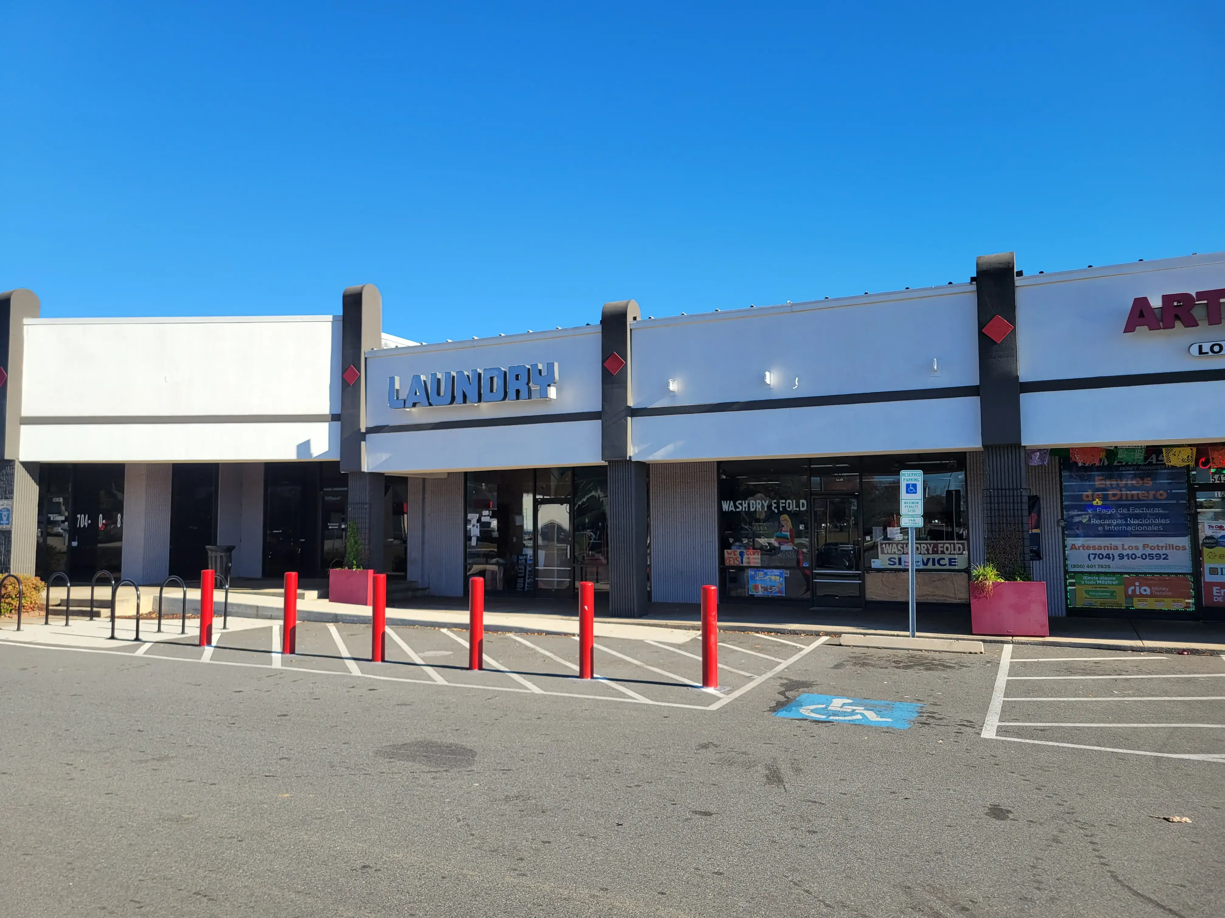 Super Wash Laundry. LAVANDERIA. - Image 16