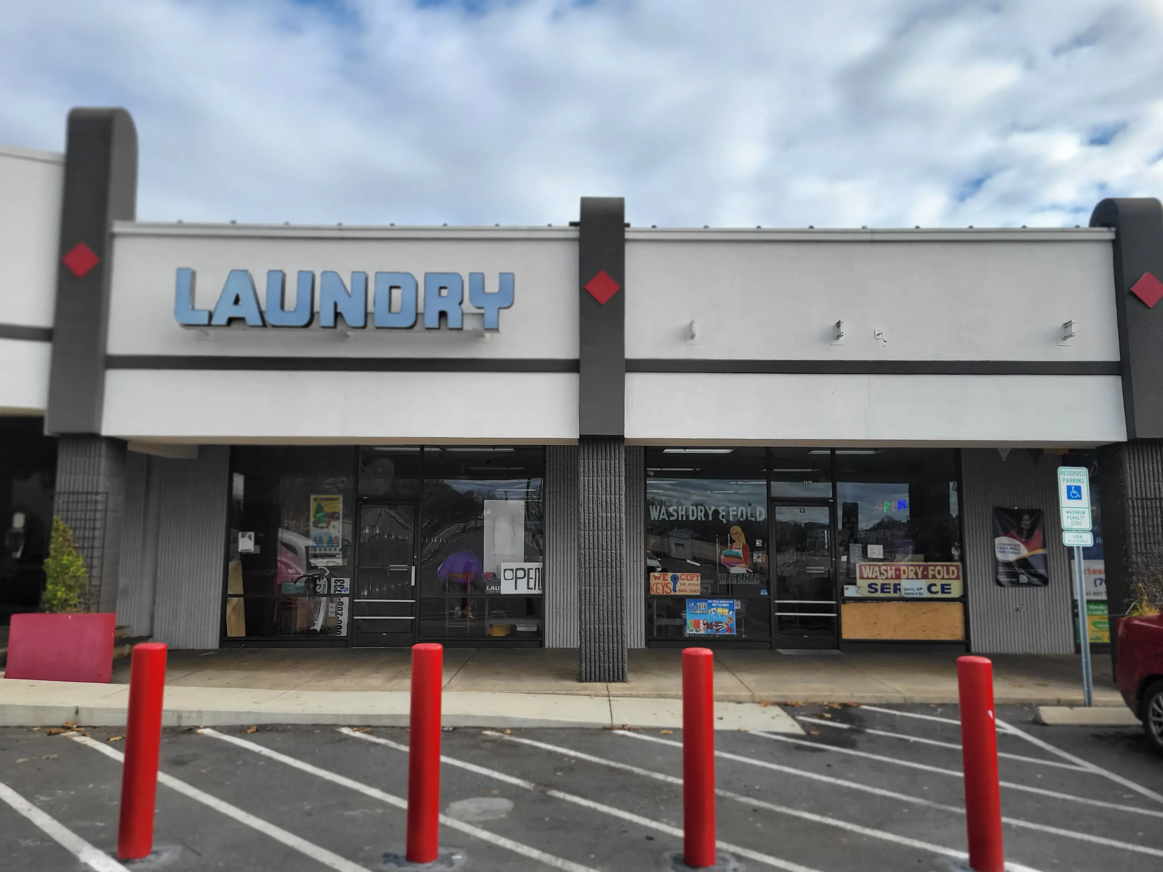 Super Wash Laundry. LAVANDERIA. - Image 17