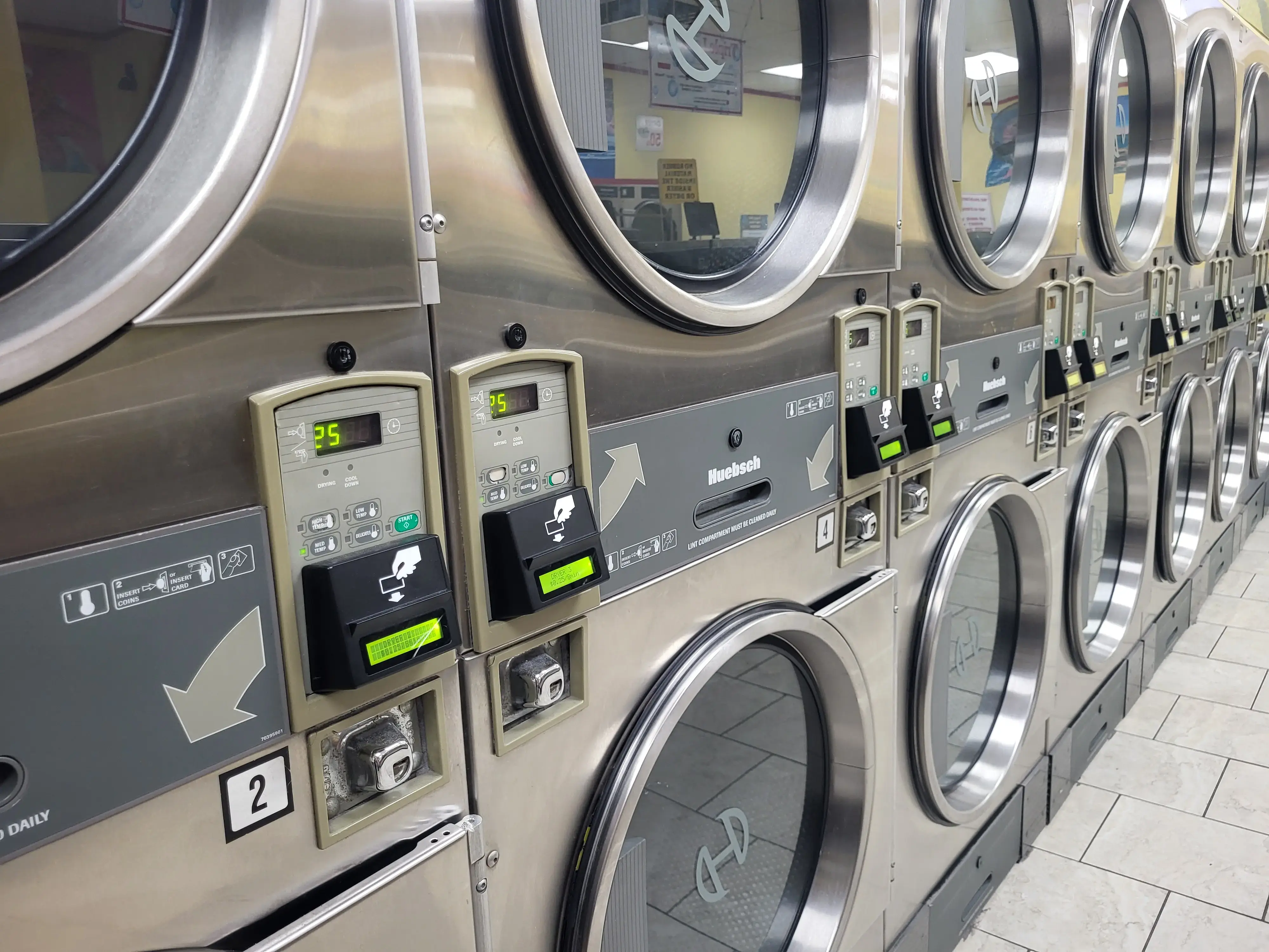 Super Wash 'N Dry - Image 13