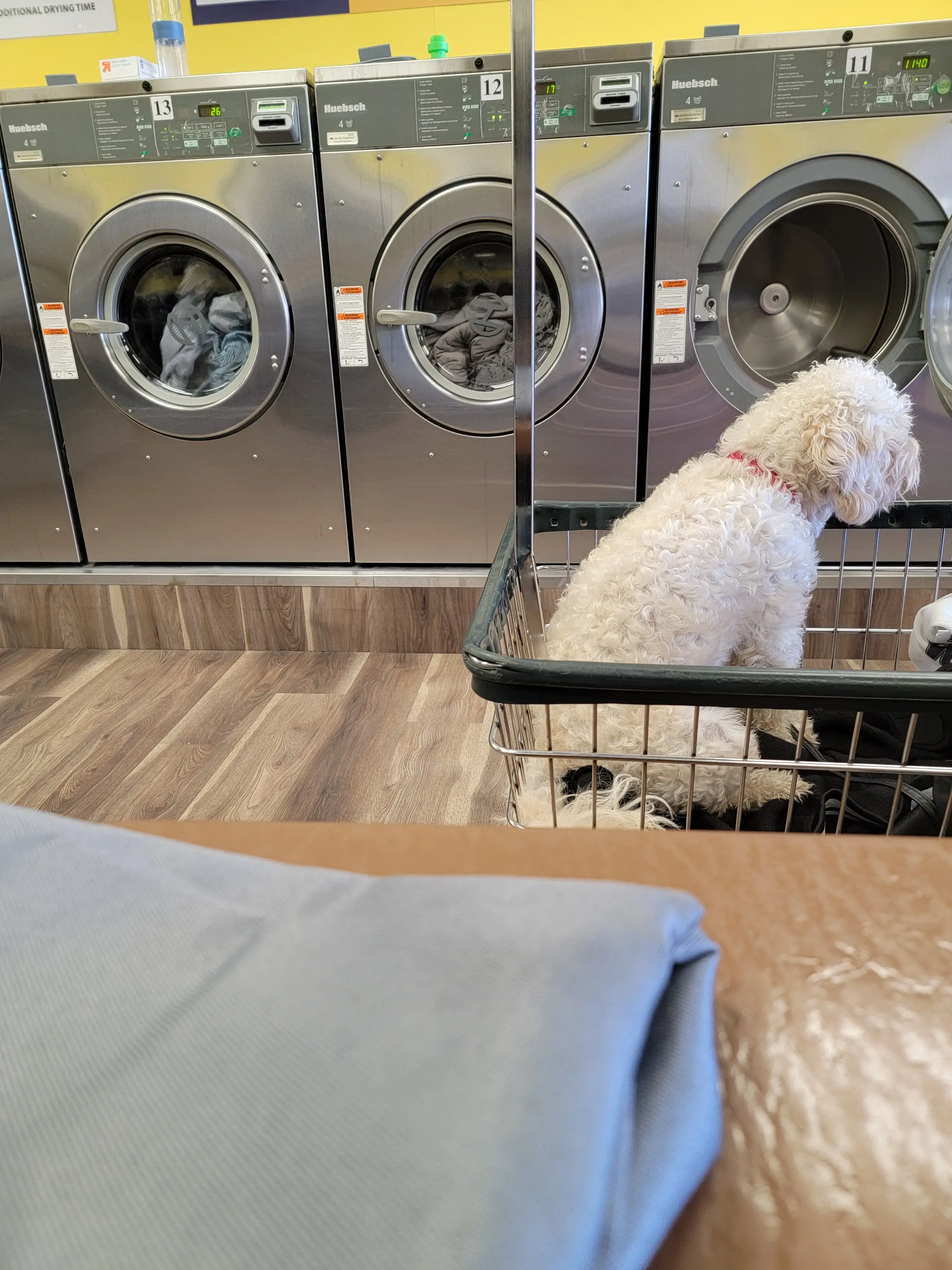 Super Washing Well Laundromat thumbnail 4