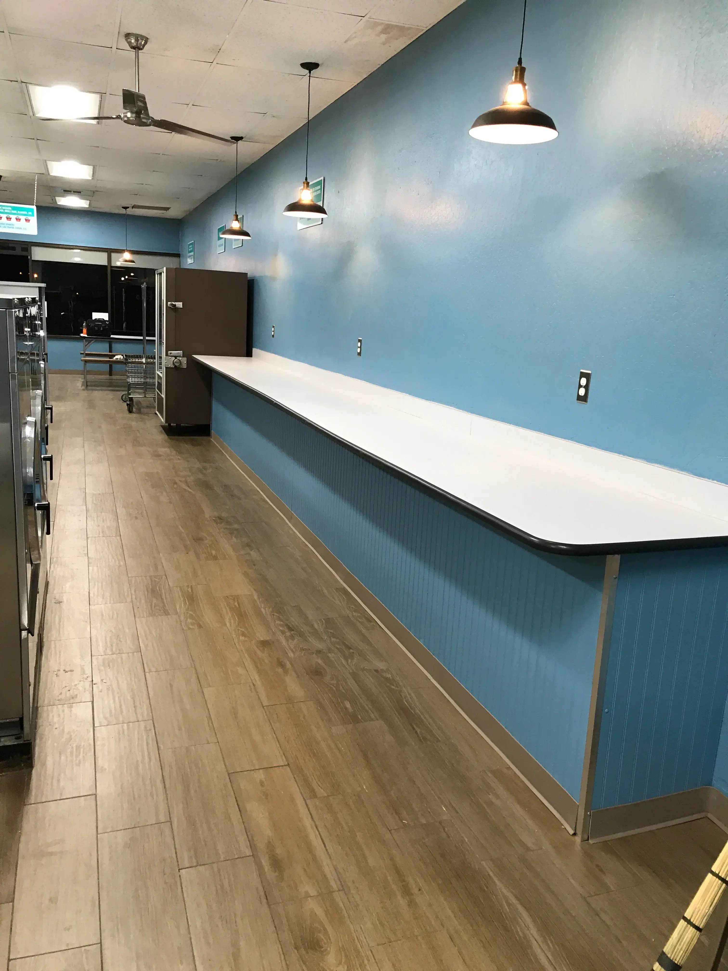 SuperClean Laundromats thumbnail 8