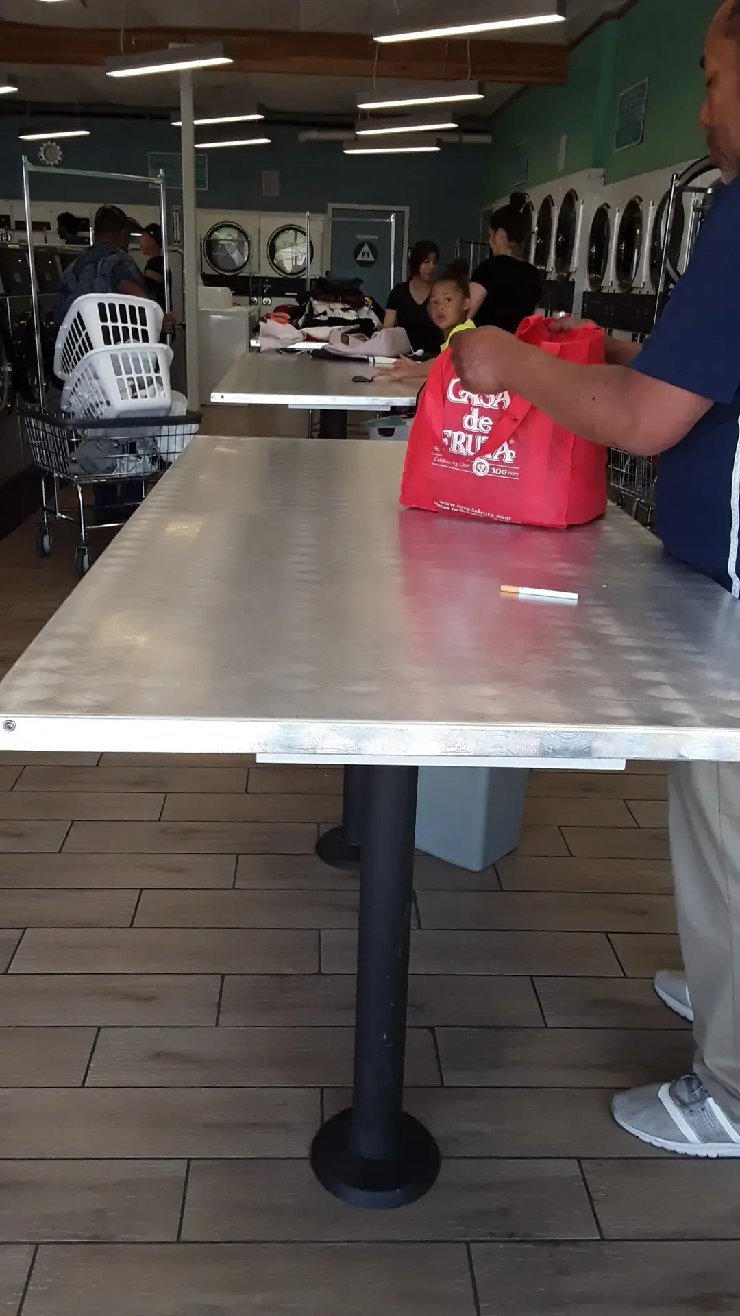 SuperClean Laundromats thumbnail 15