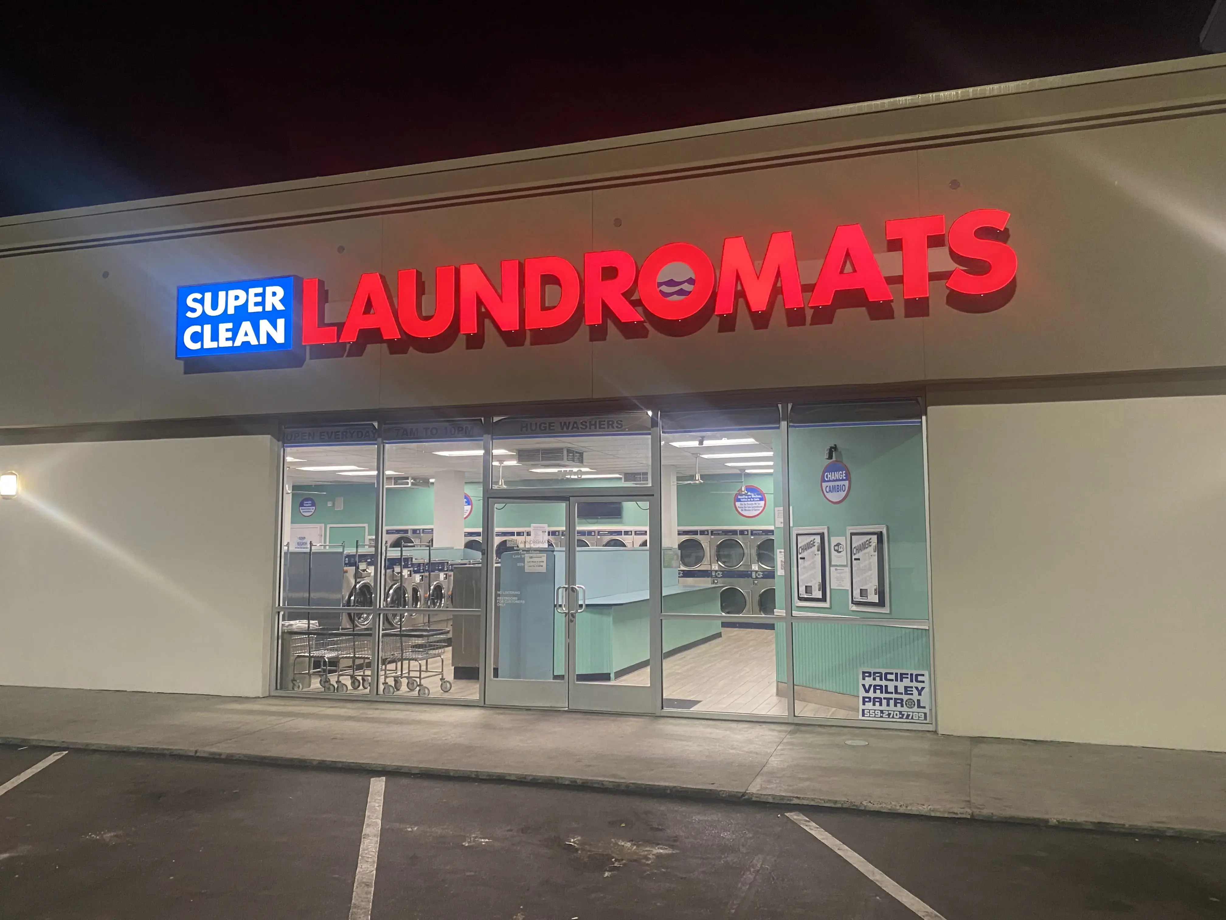 SuperClean Laundromats thumbnail 3