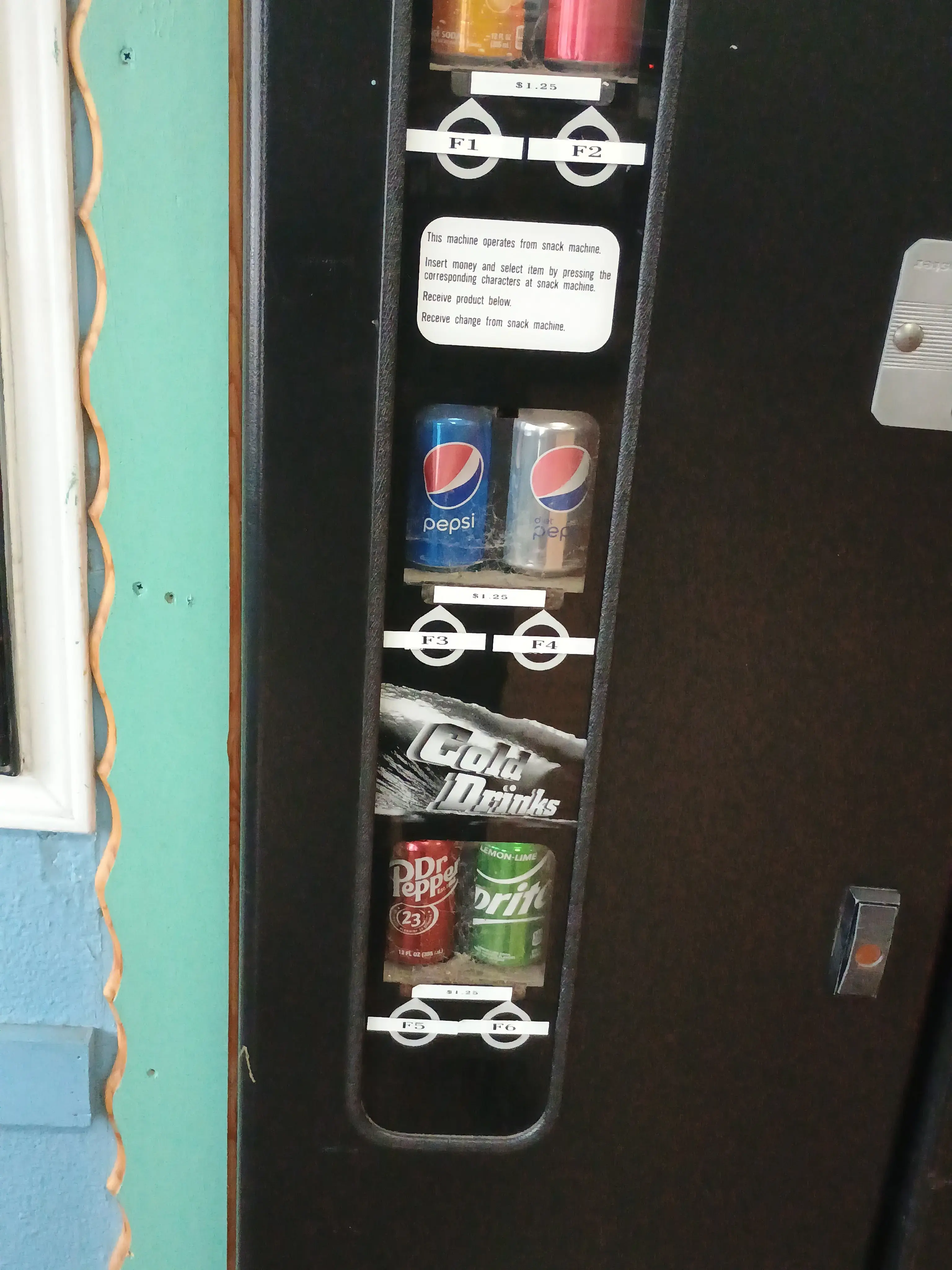 SuperClean Laundromats - Image 9