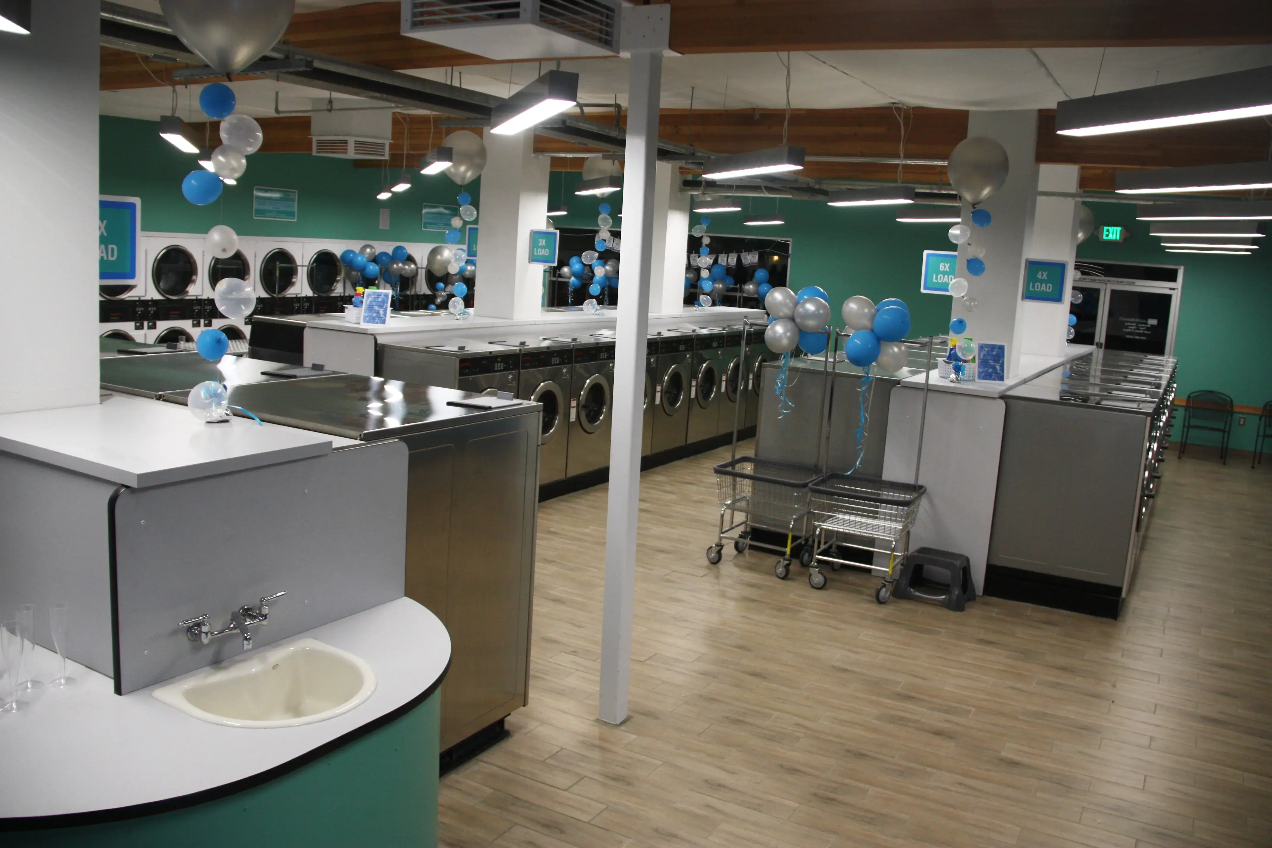 SuperClean Laundromats thumbnail 4