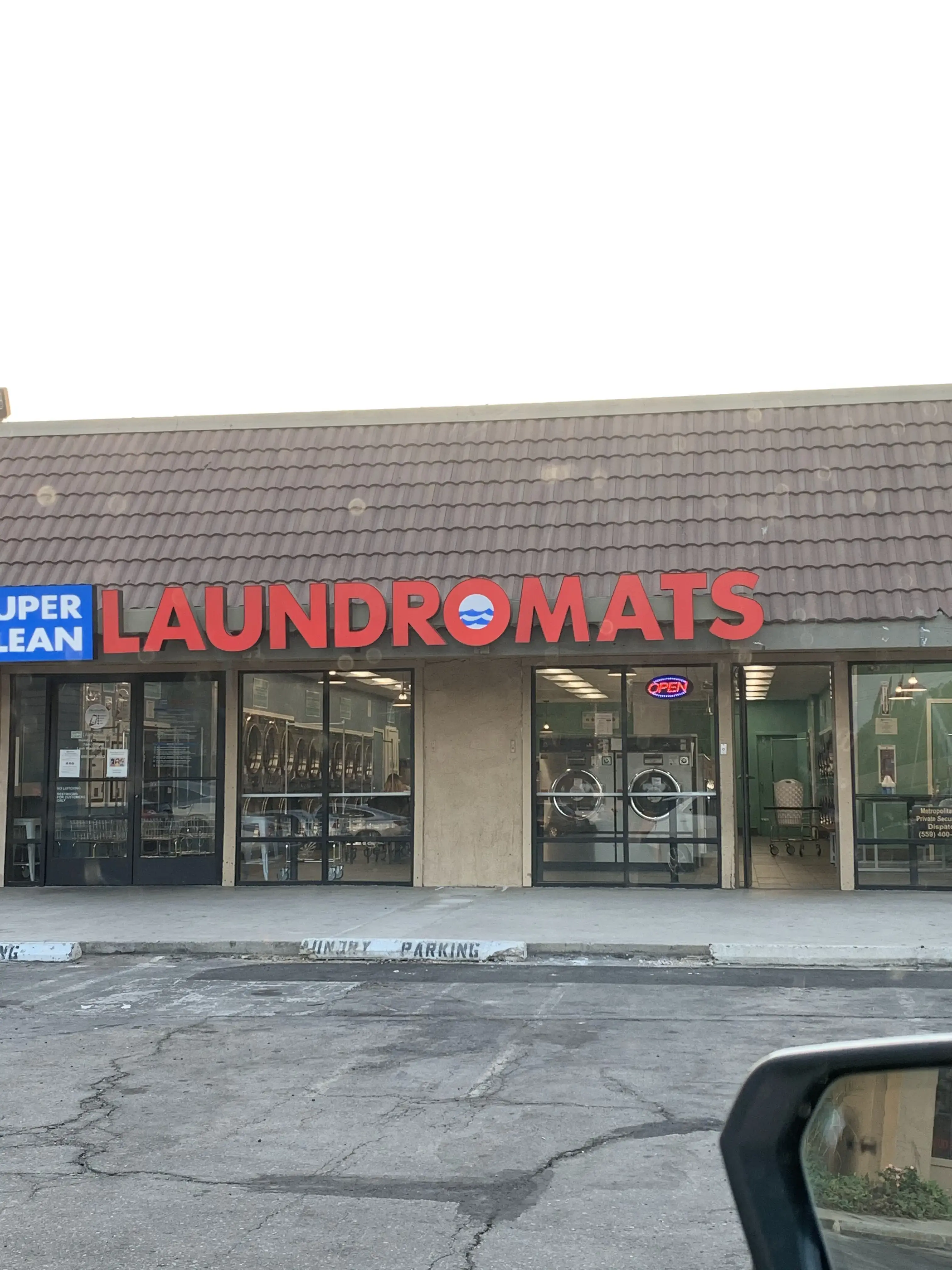 SuperClean Laundromats thumbnail 9