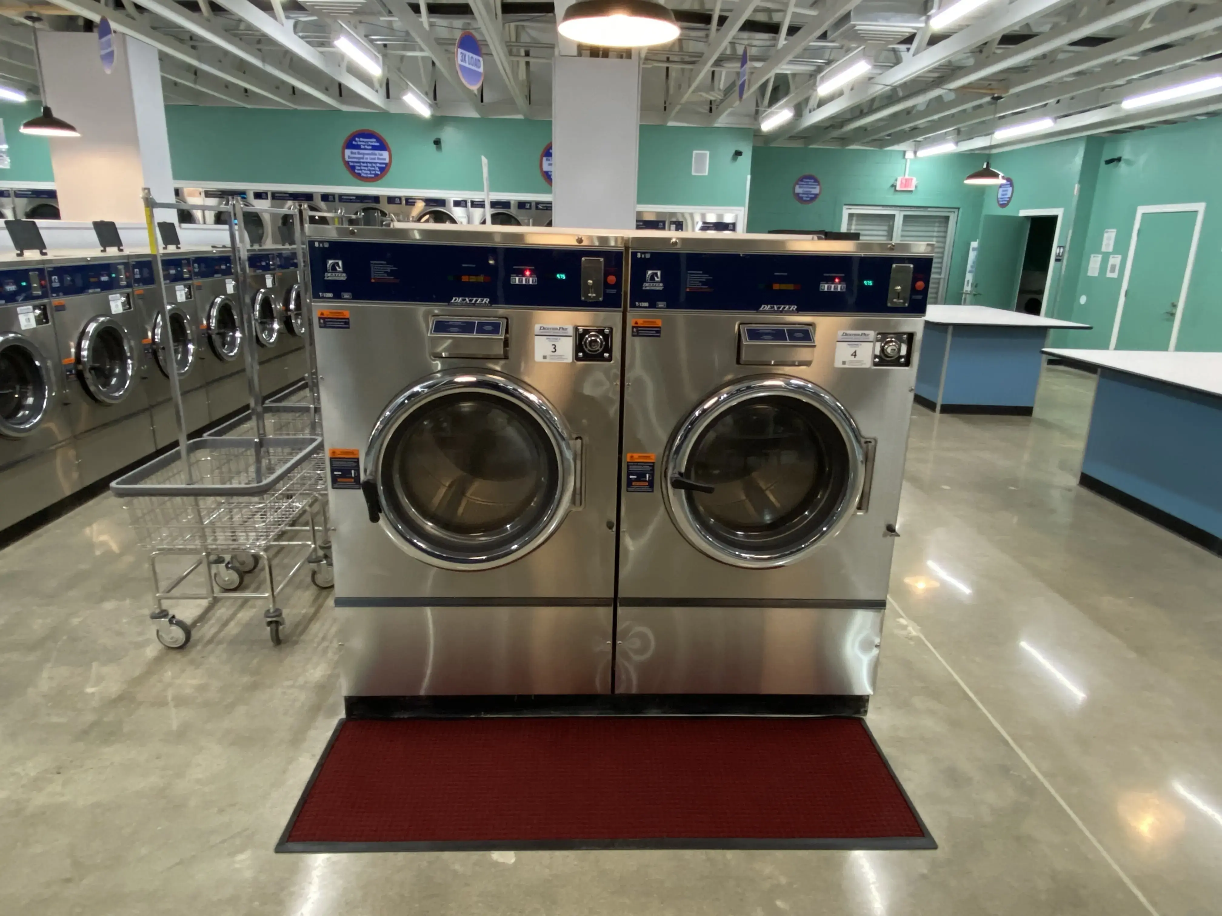 SuperClean Laundromats - Image 18
