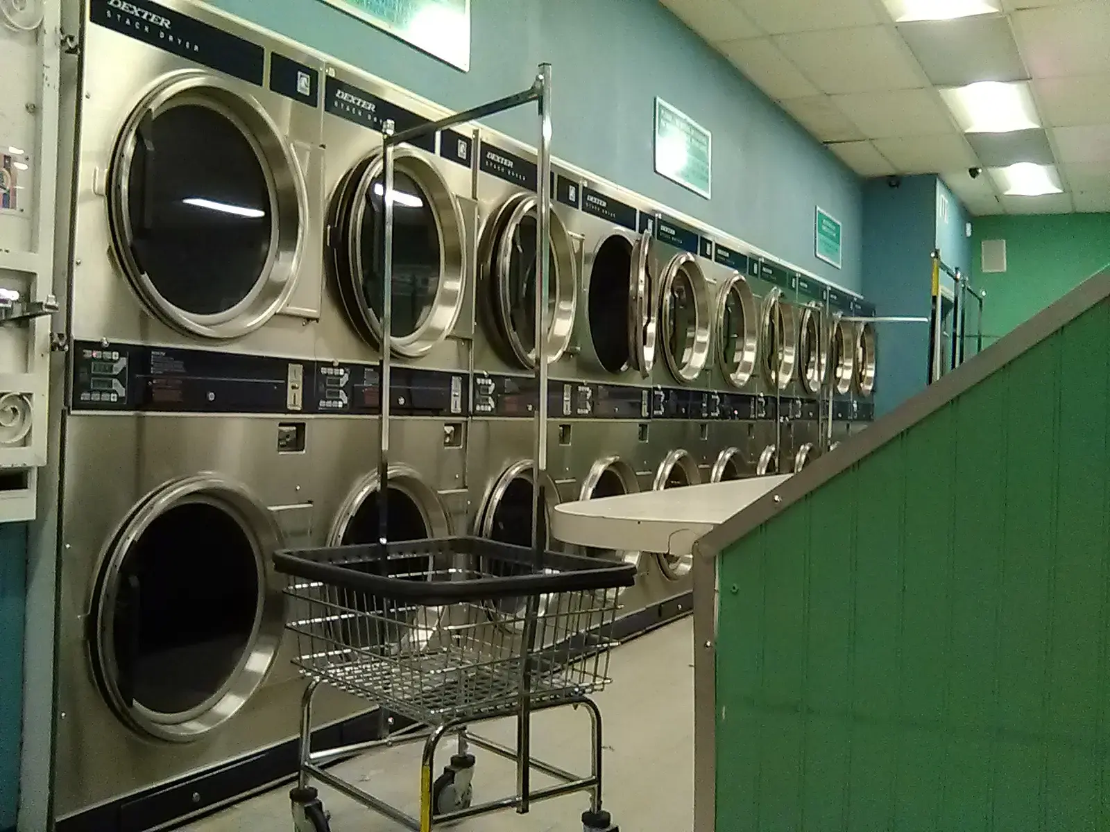SuperClean Laundromats - Image 13
