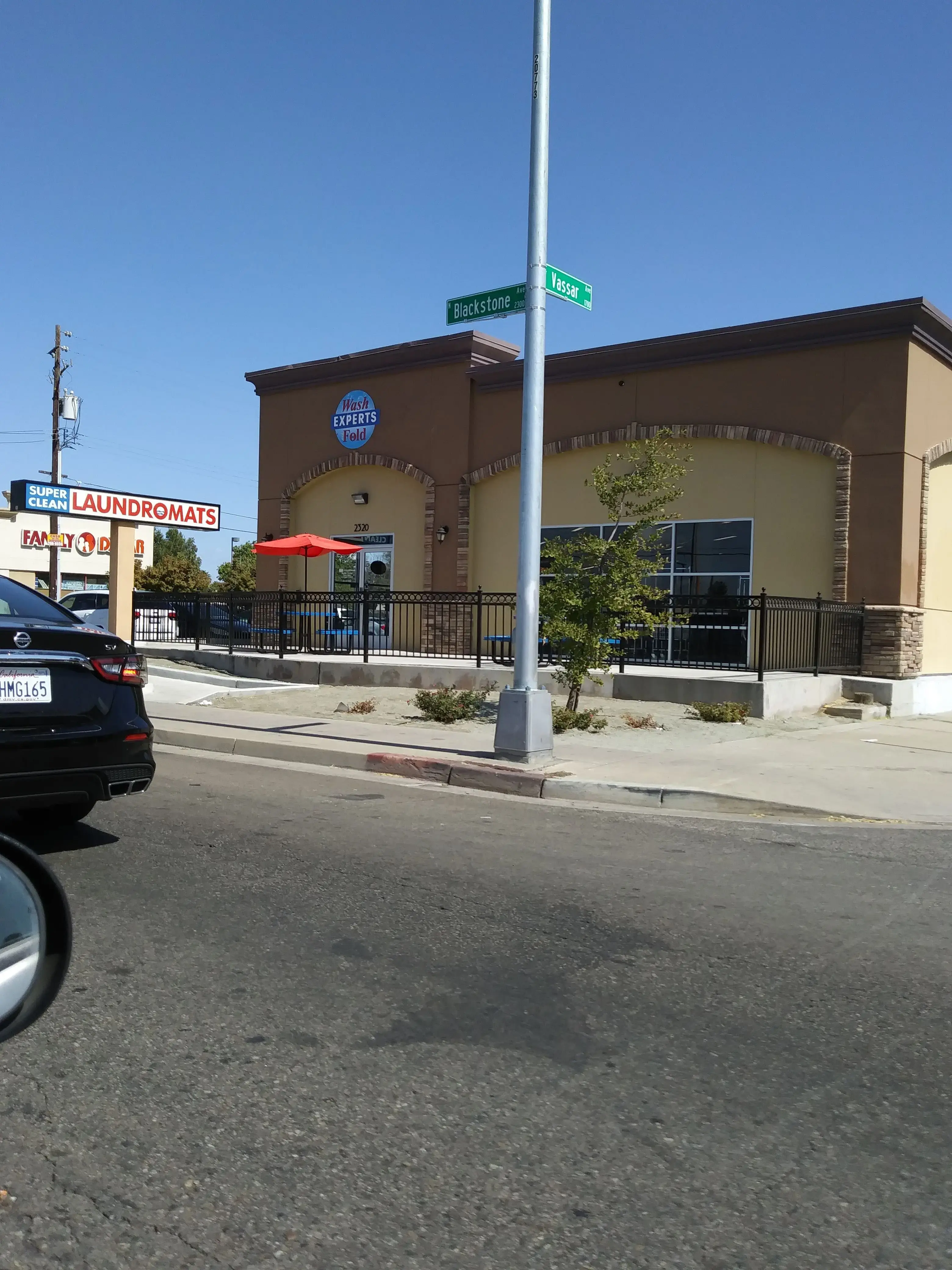 SuperClean Laundromats thumbnail 17