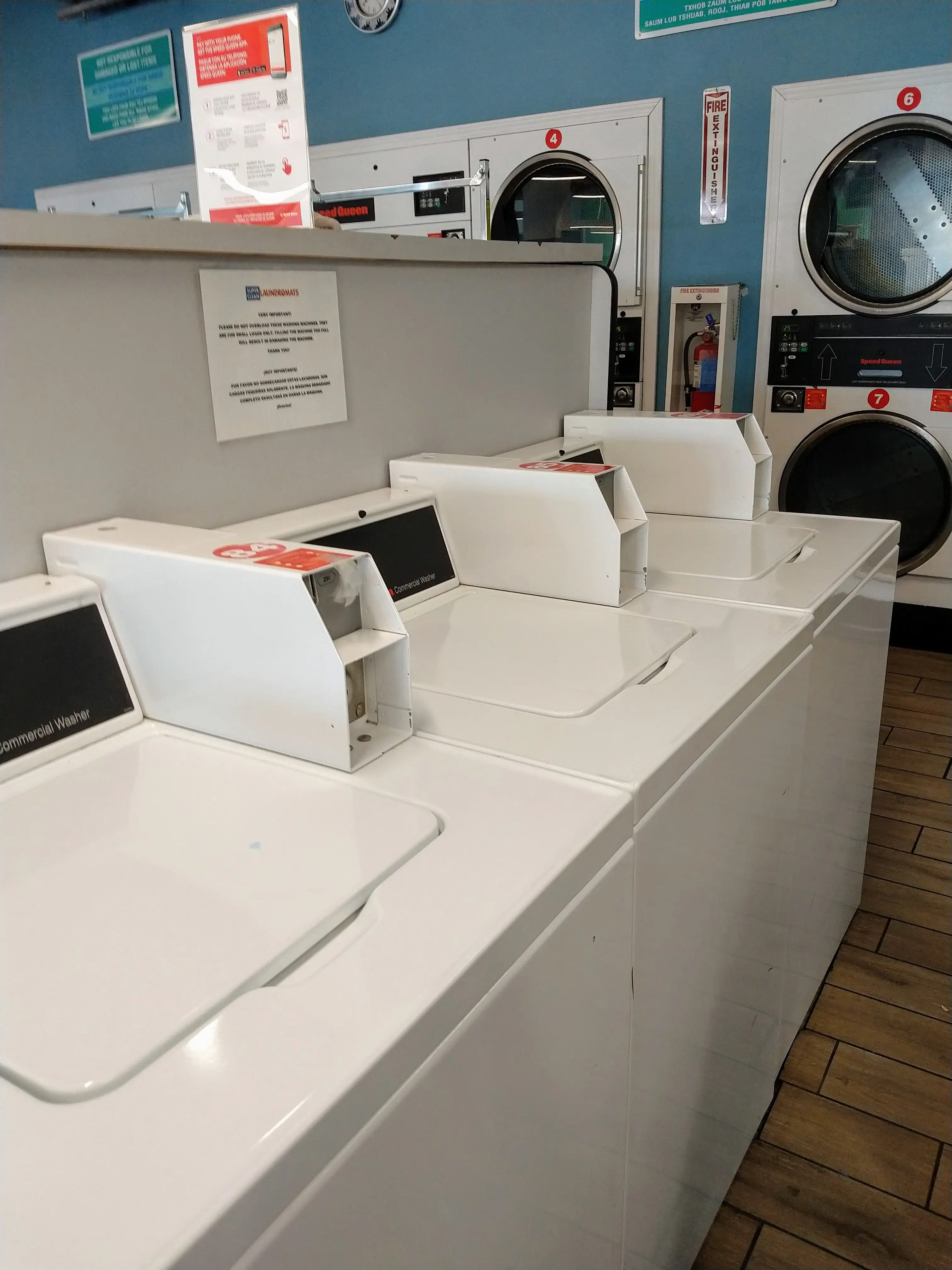 SuperClean Laundromats - Image 11
