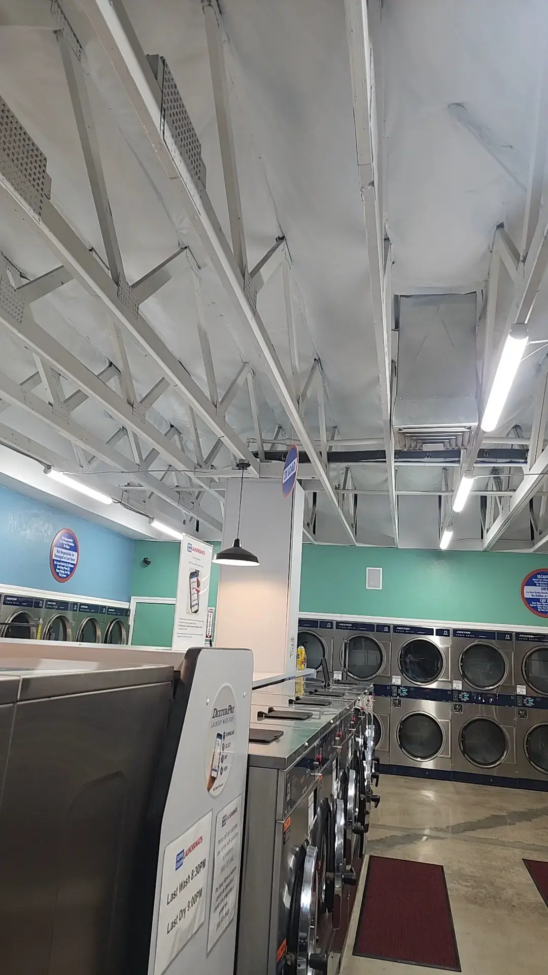 SuperClean Laundromats thumbnail 7