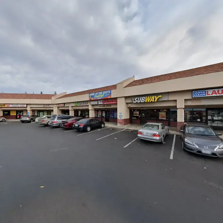 SuperClean Laundromats - Image 9