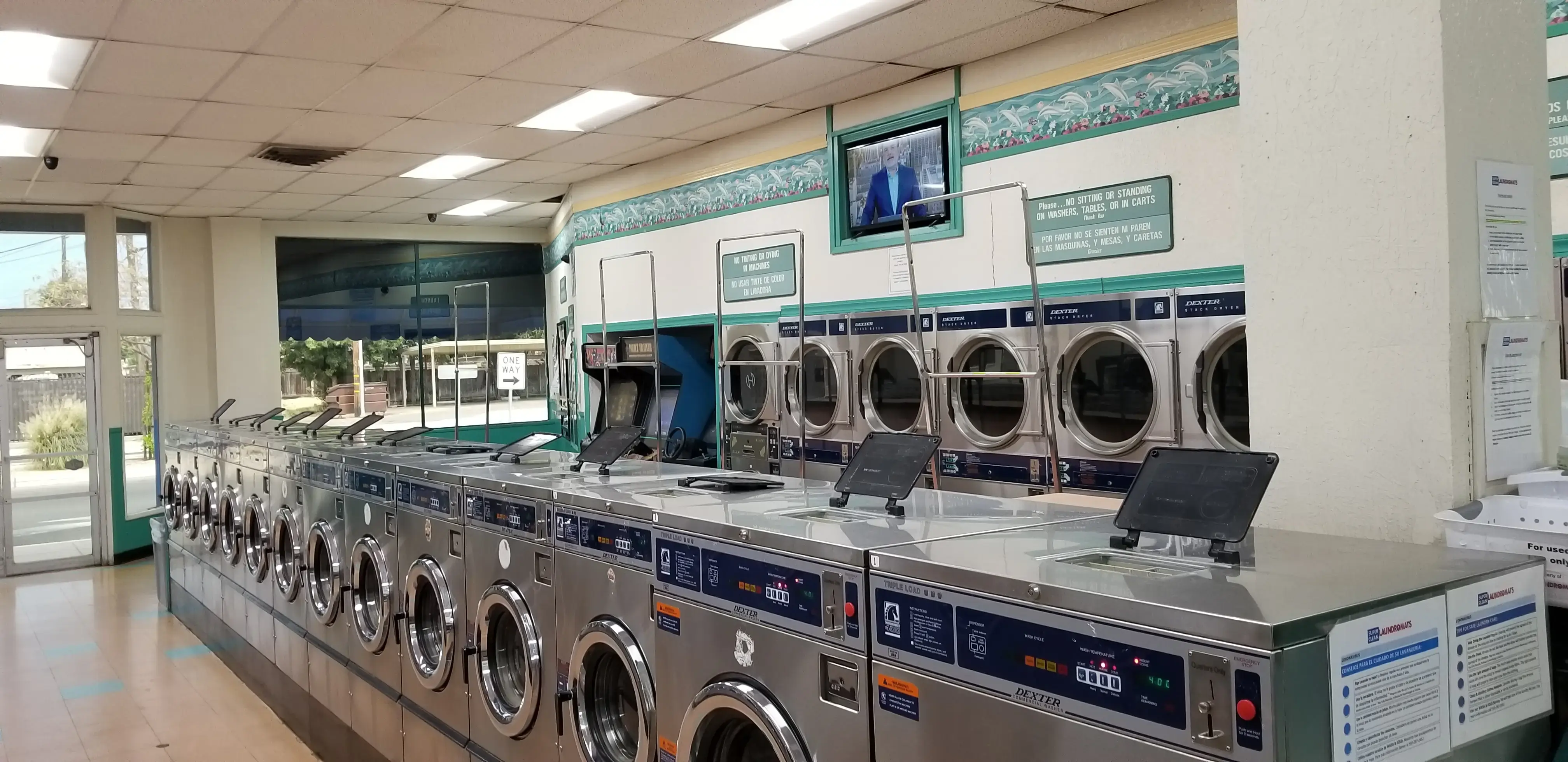 SuperClean Laundromats thumbnail 13