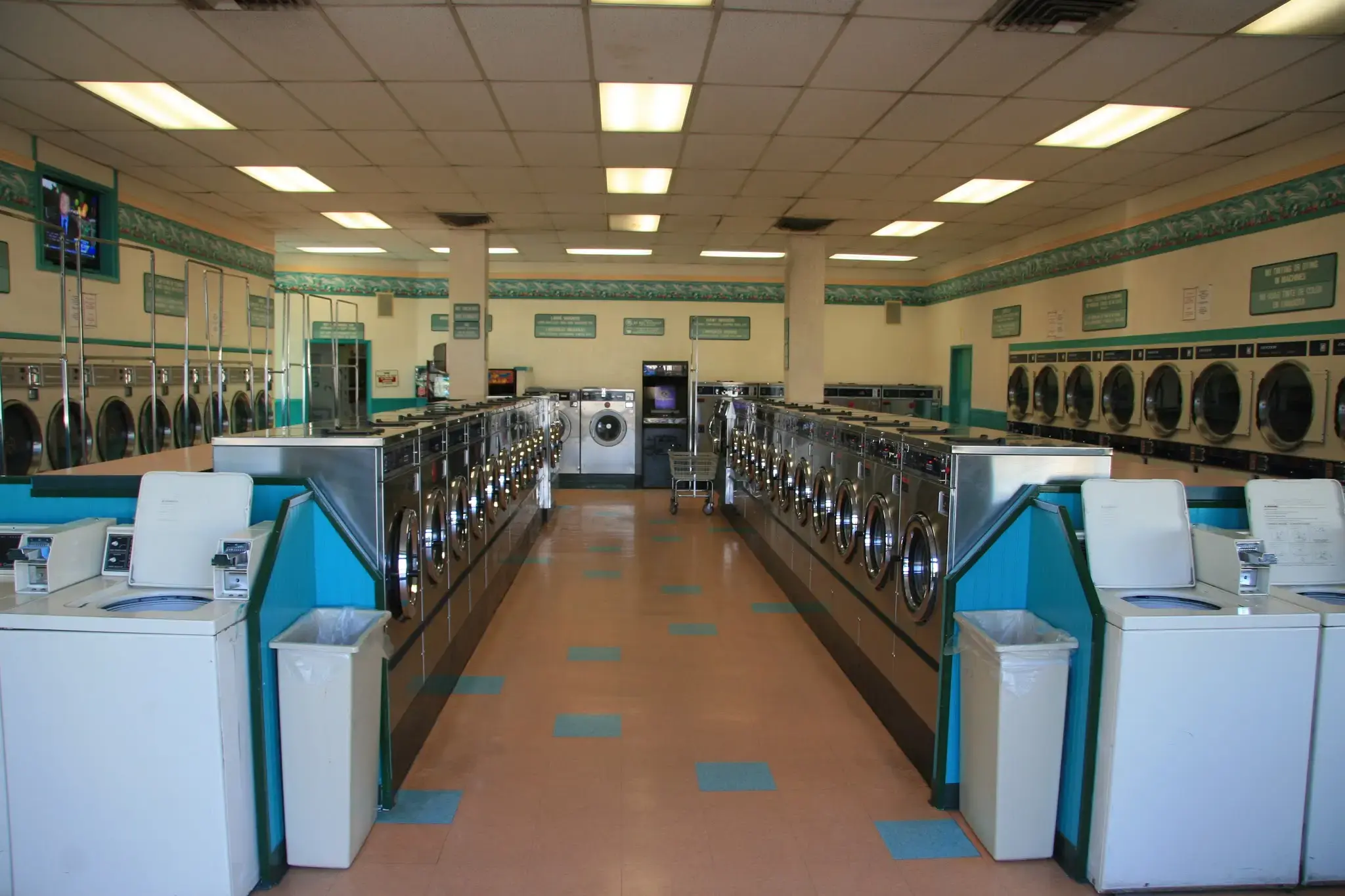 SuperClean Laundromats location