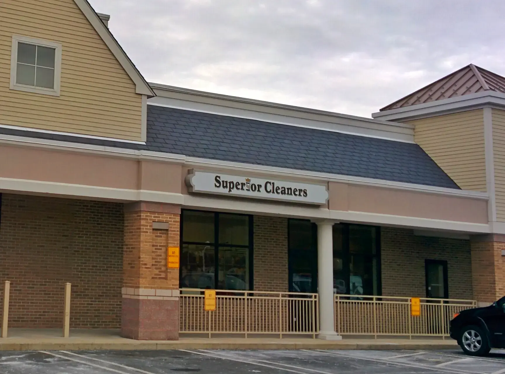 Superior Cleaners & Tailors thumbnail 4