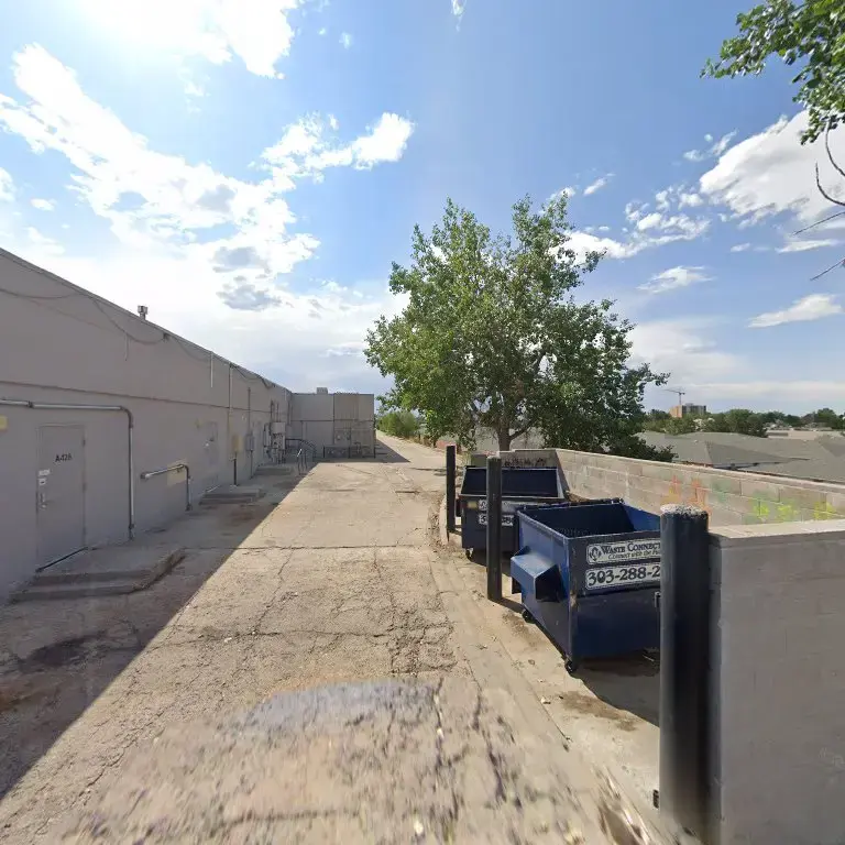 Superior Laundries - Willow Grove Laundromat - Image 10