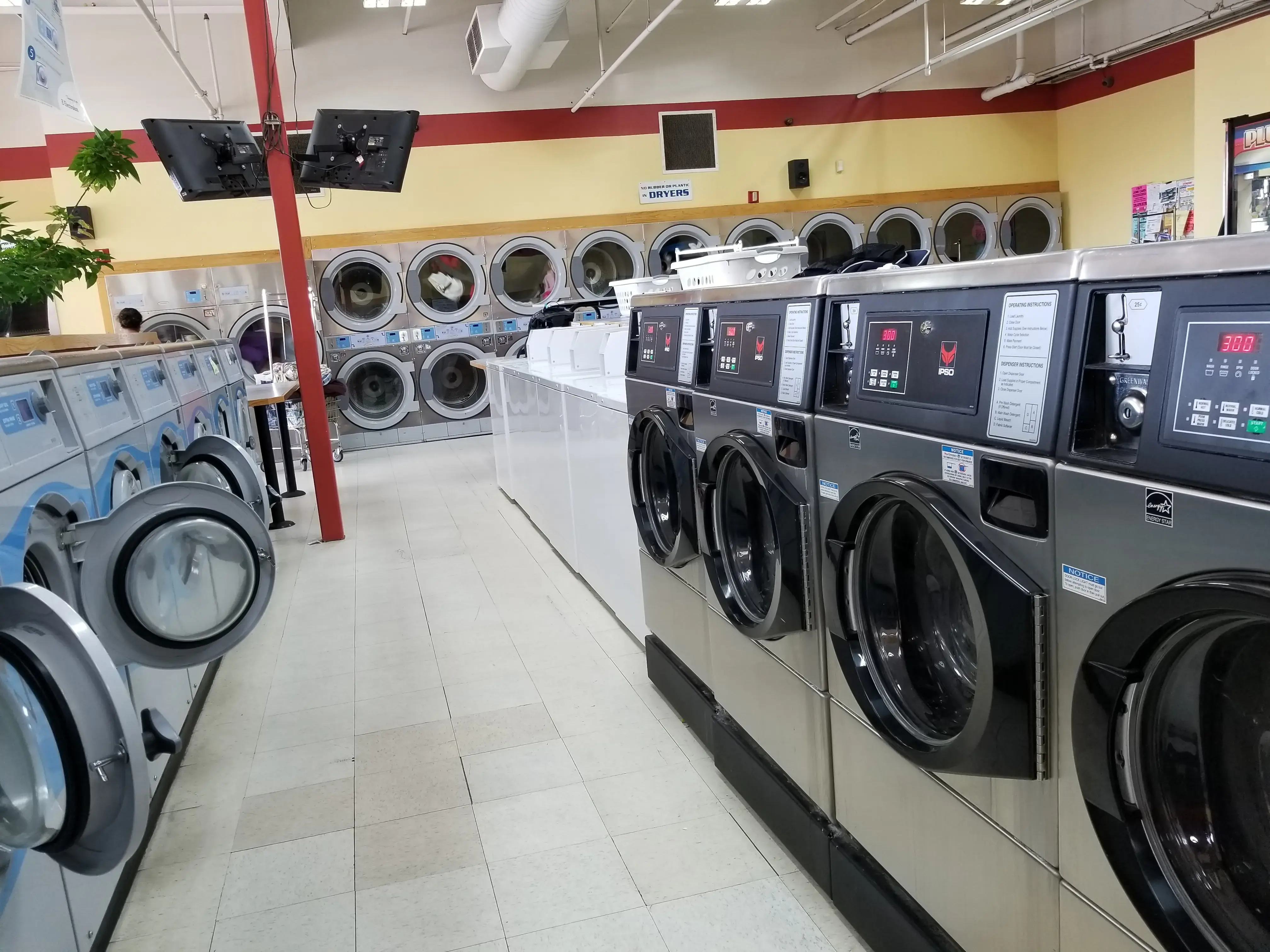 Superior Laundries thumbnail 18