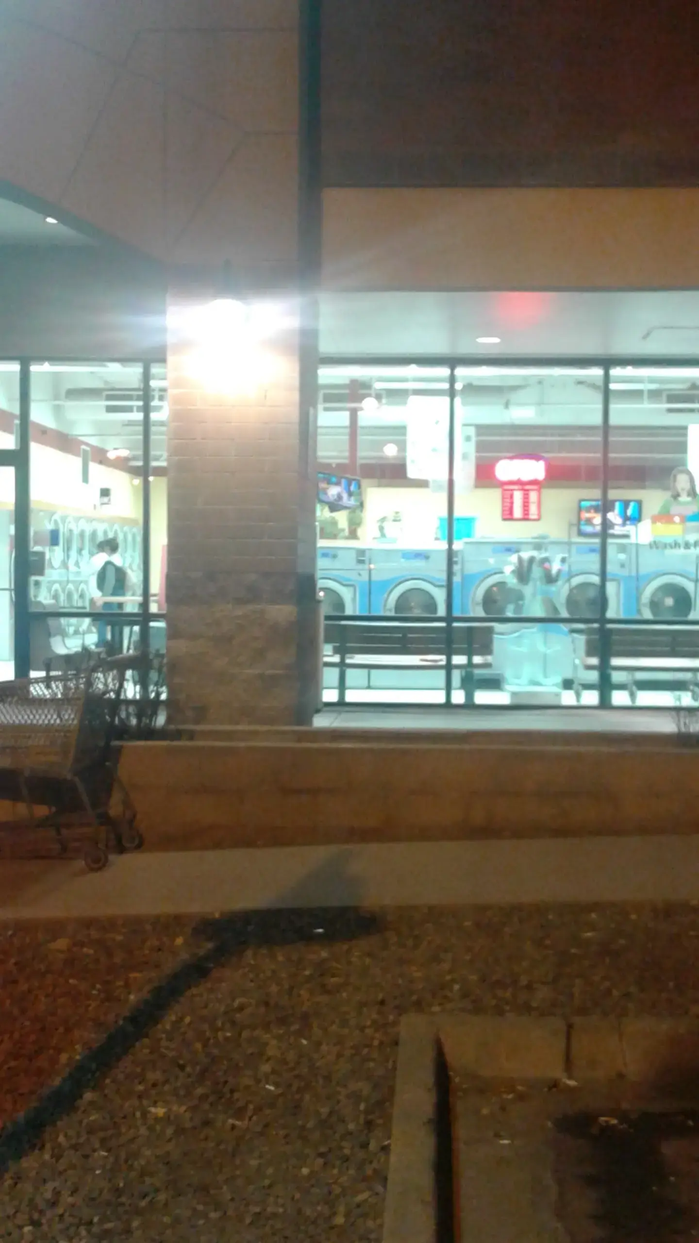 Superior Laundries thumbnail 9