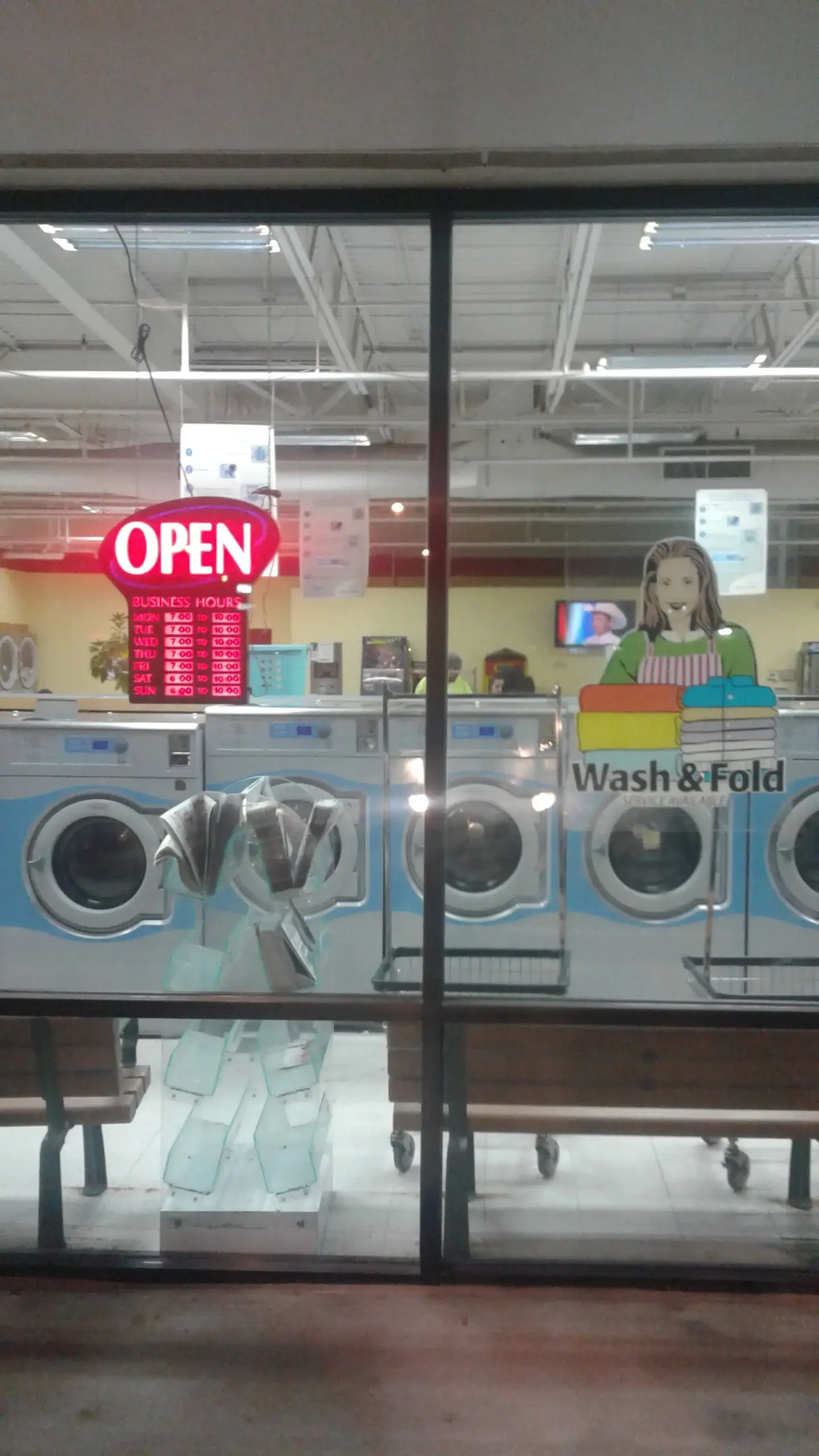 Superior Laundries thumbnail 4