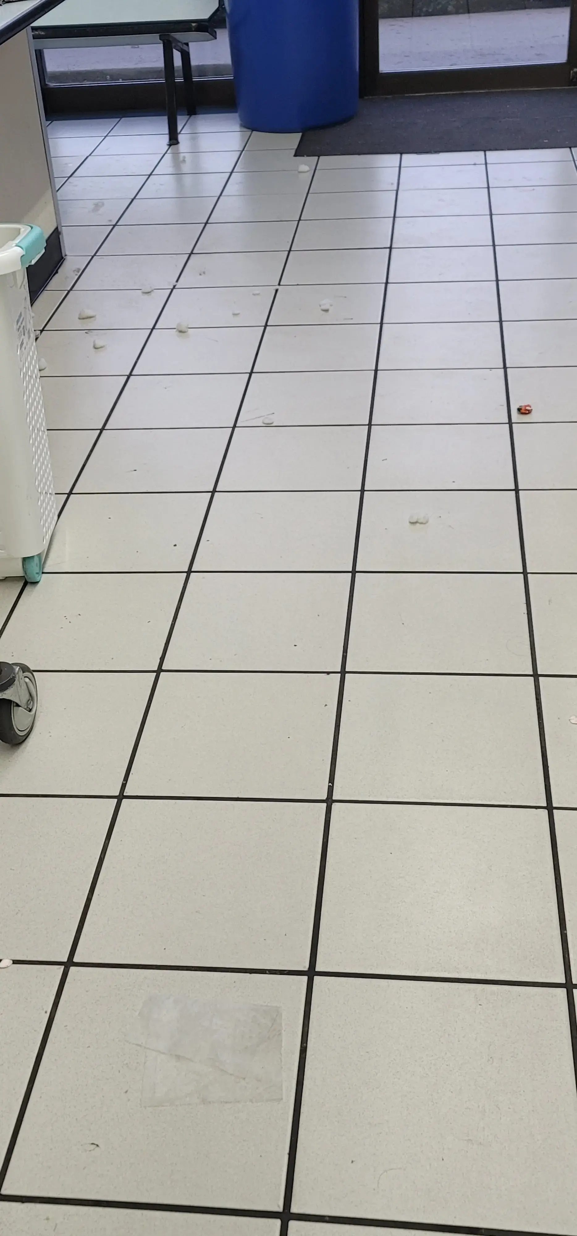 Superior Laundry - Southwest Anaheim thumbnail 12