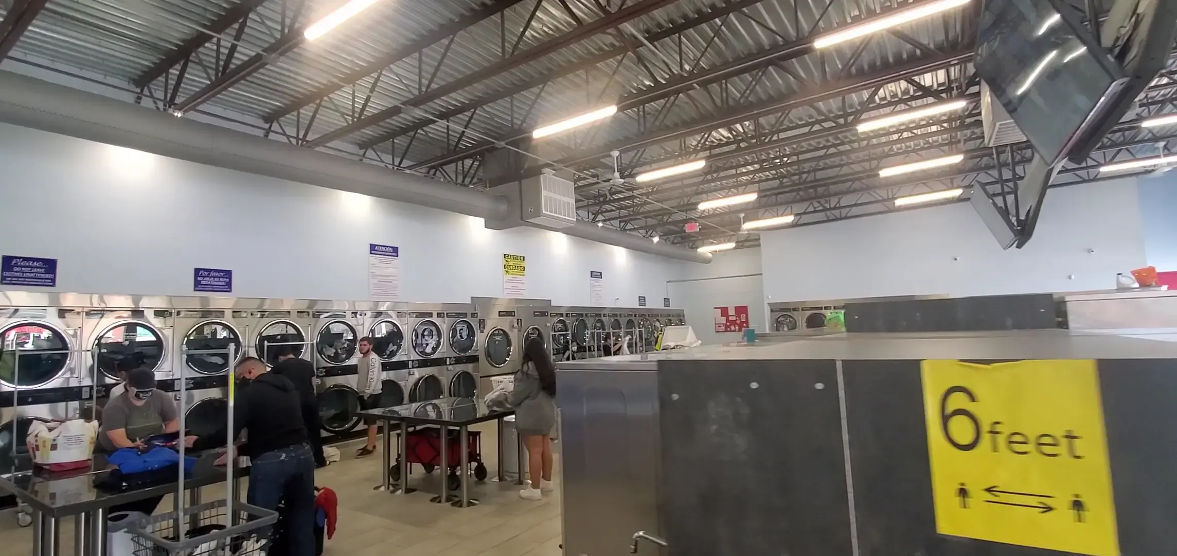 SuperMatt Laundromat thumbnail 2