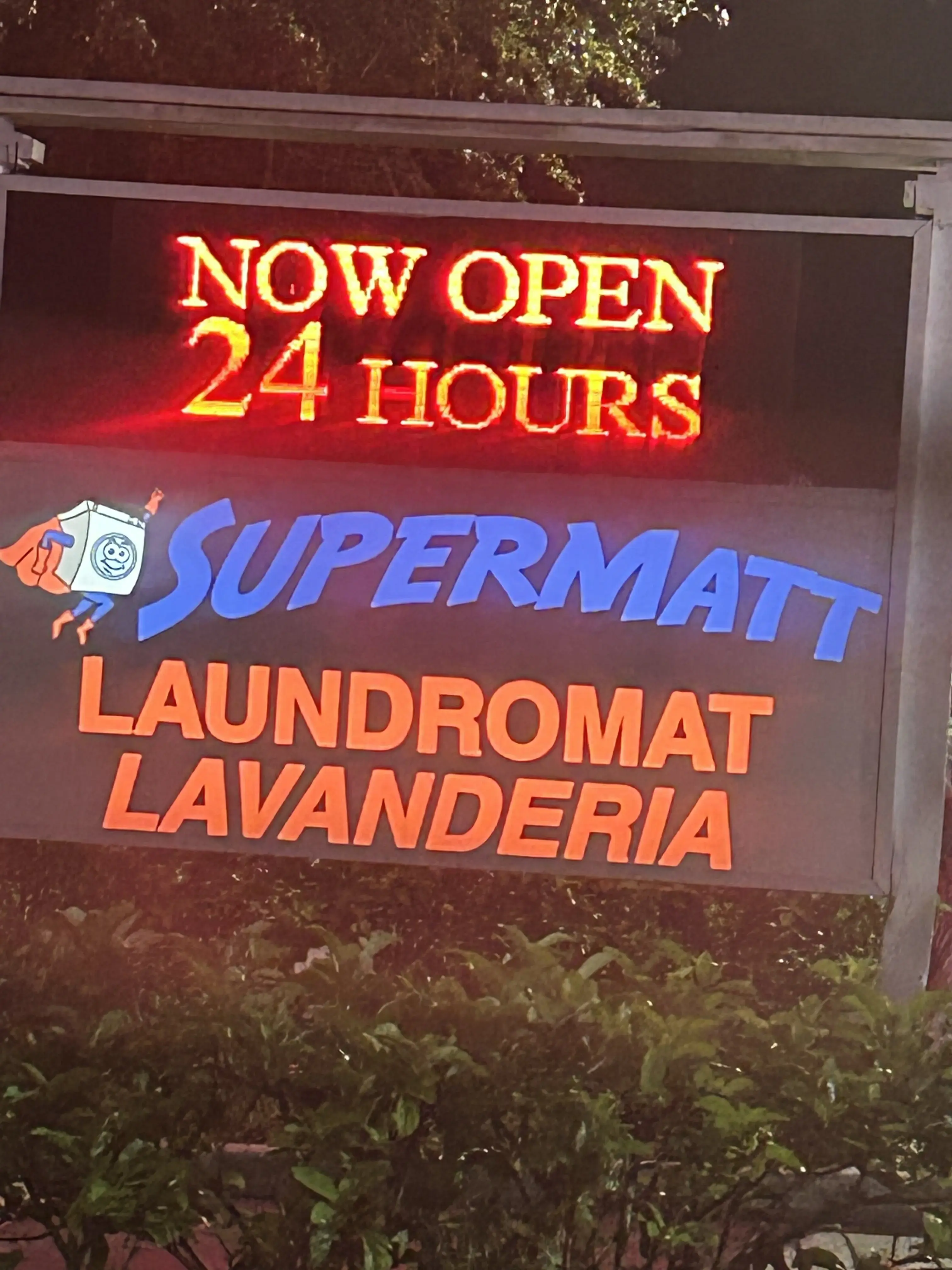 SuperMatt Laundromat thumbnail 7