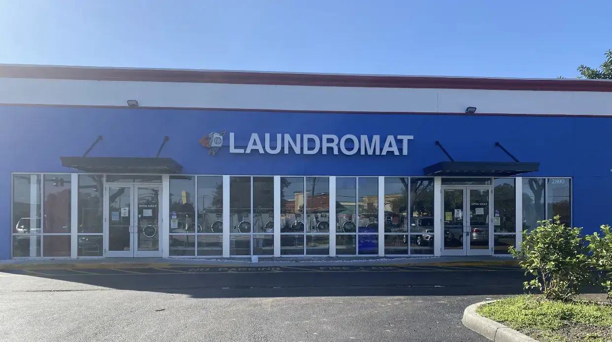 SuperMatt Laundromat location
