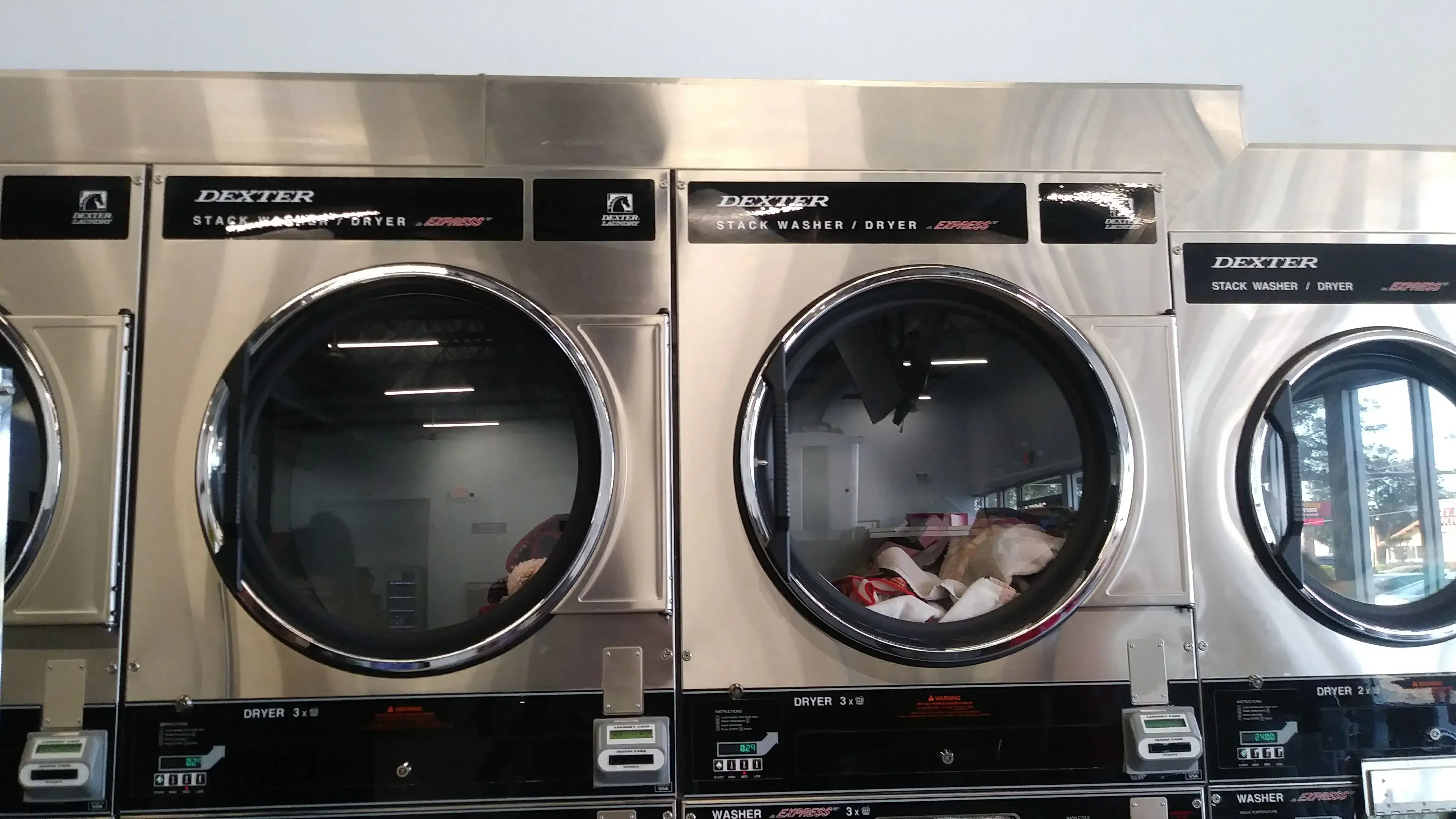 SuperMatt Laundromat thumbnail 12