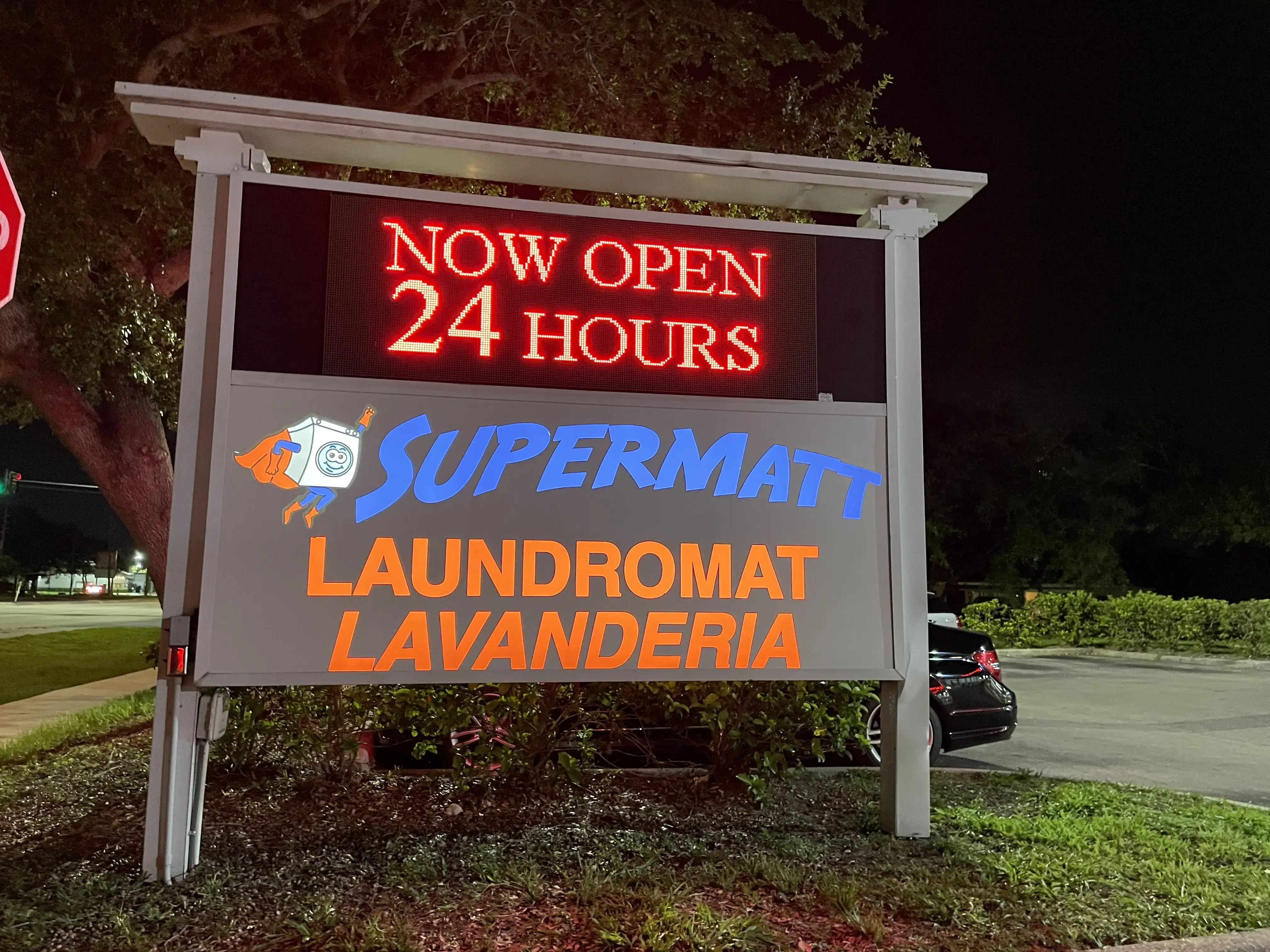 SuperMatt Laundromat thumbnail 6