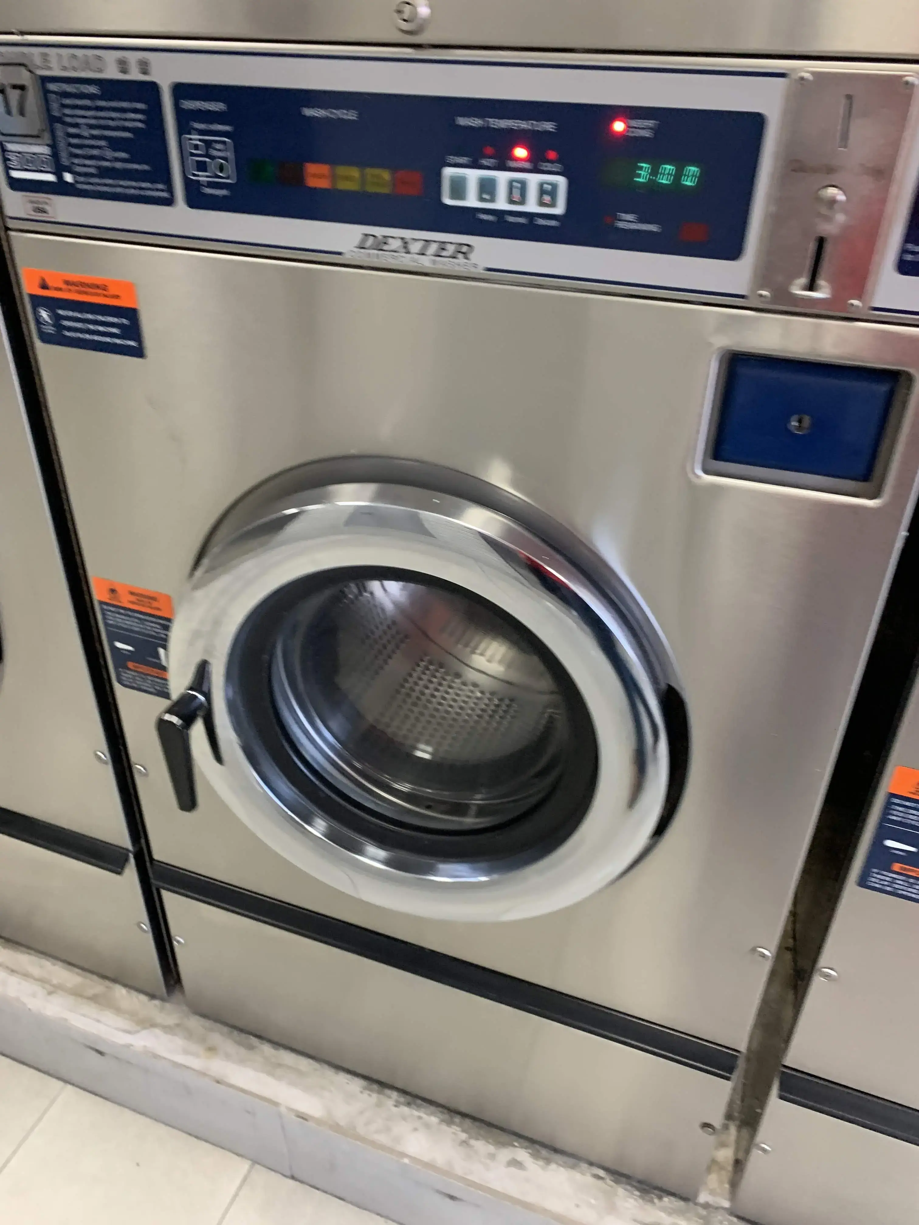 SuperMatt Laundromat thumbnail 11