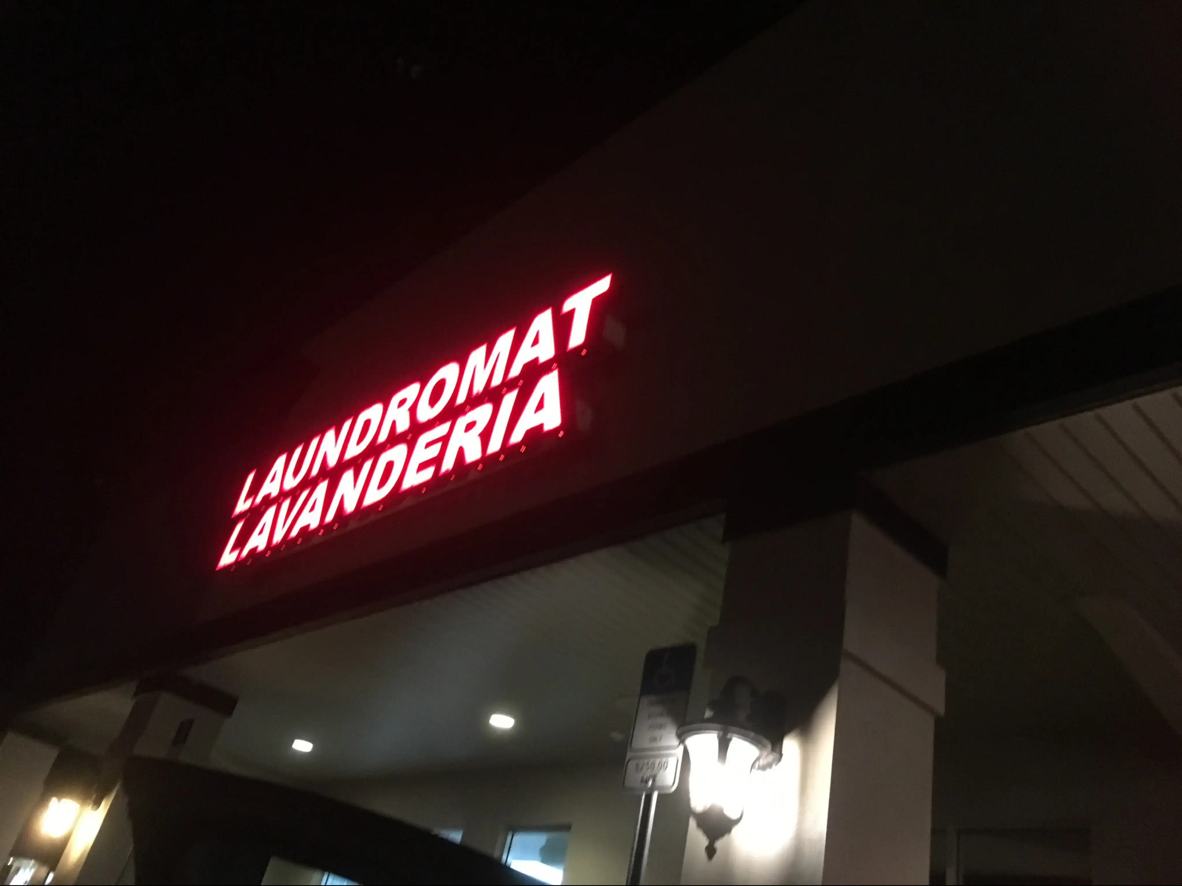 SuperMatt Laundromat thumbnail 10