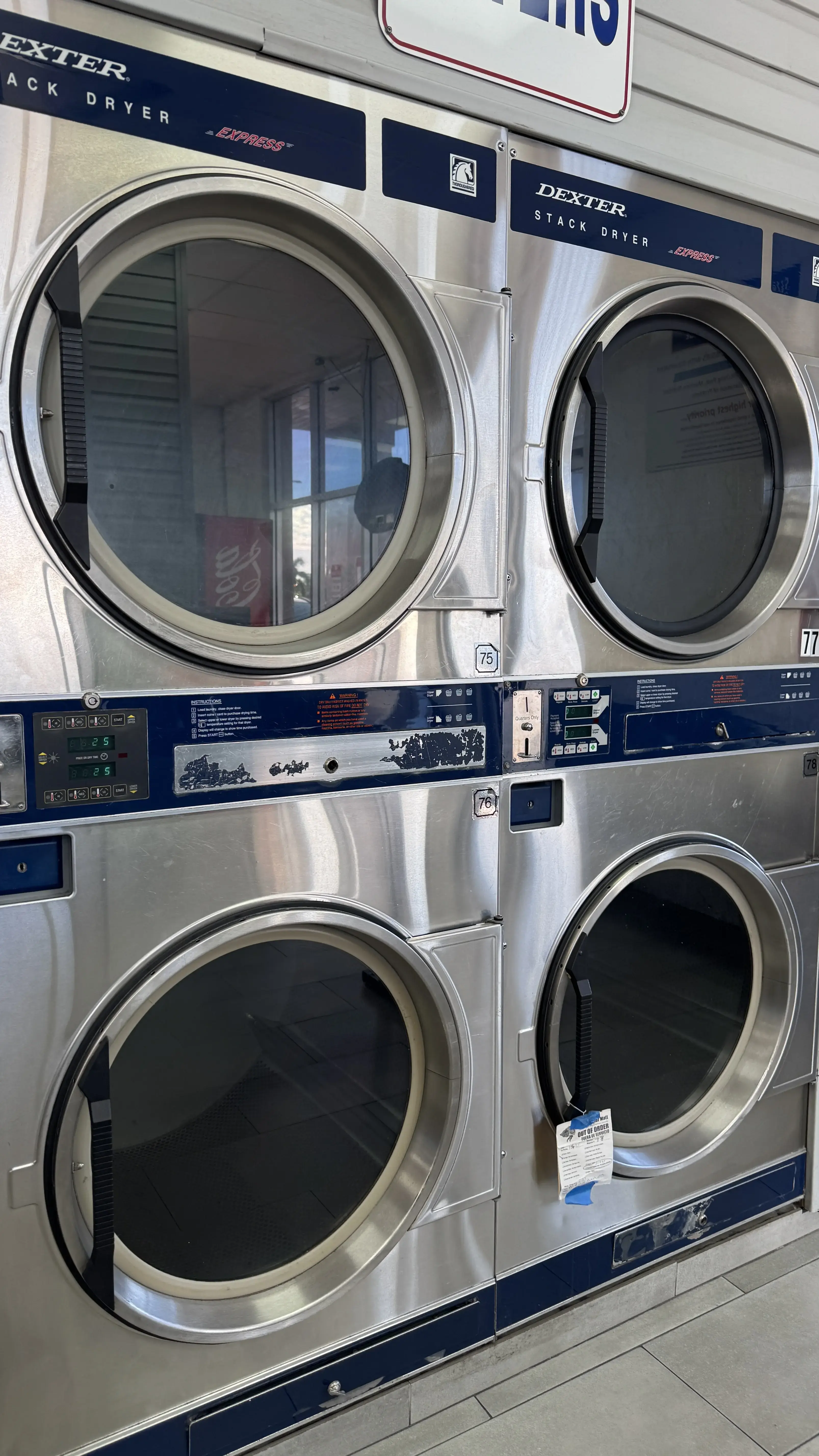 SuperMatt Laundromat - Image 1