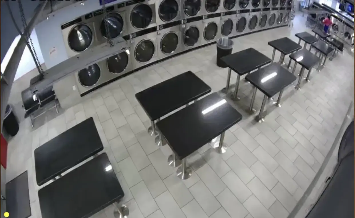 SuperMatt Laundry - Image 6