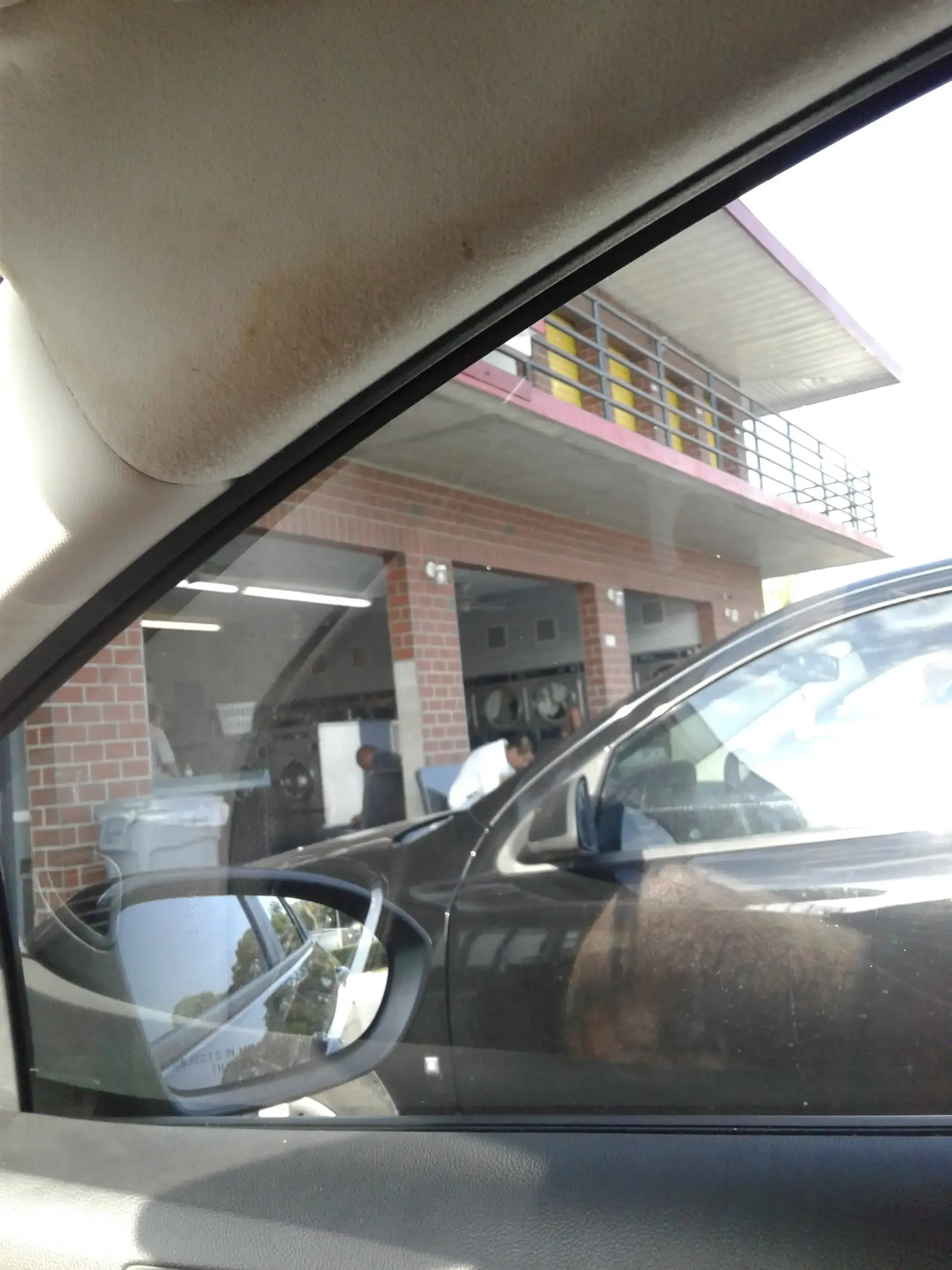 SuperMatt Laundry thumbnail 18