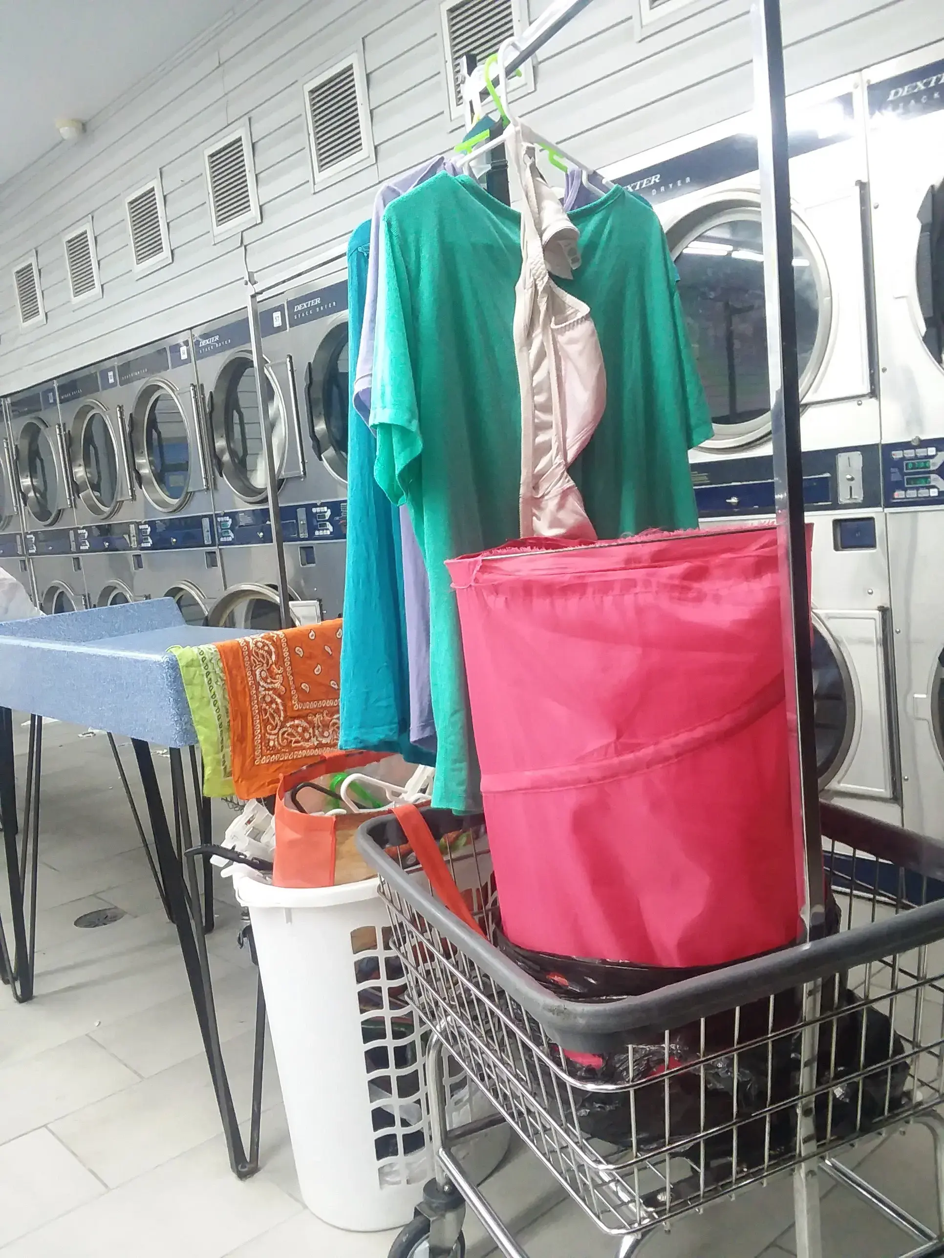 SuperMatt Laundry - Image 20