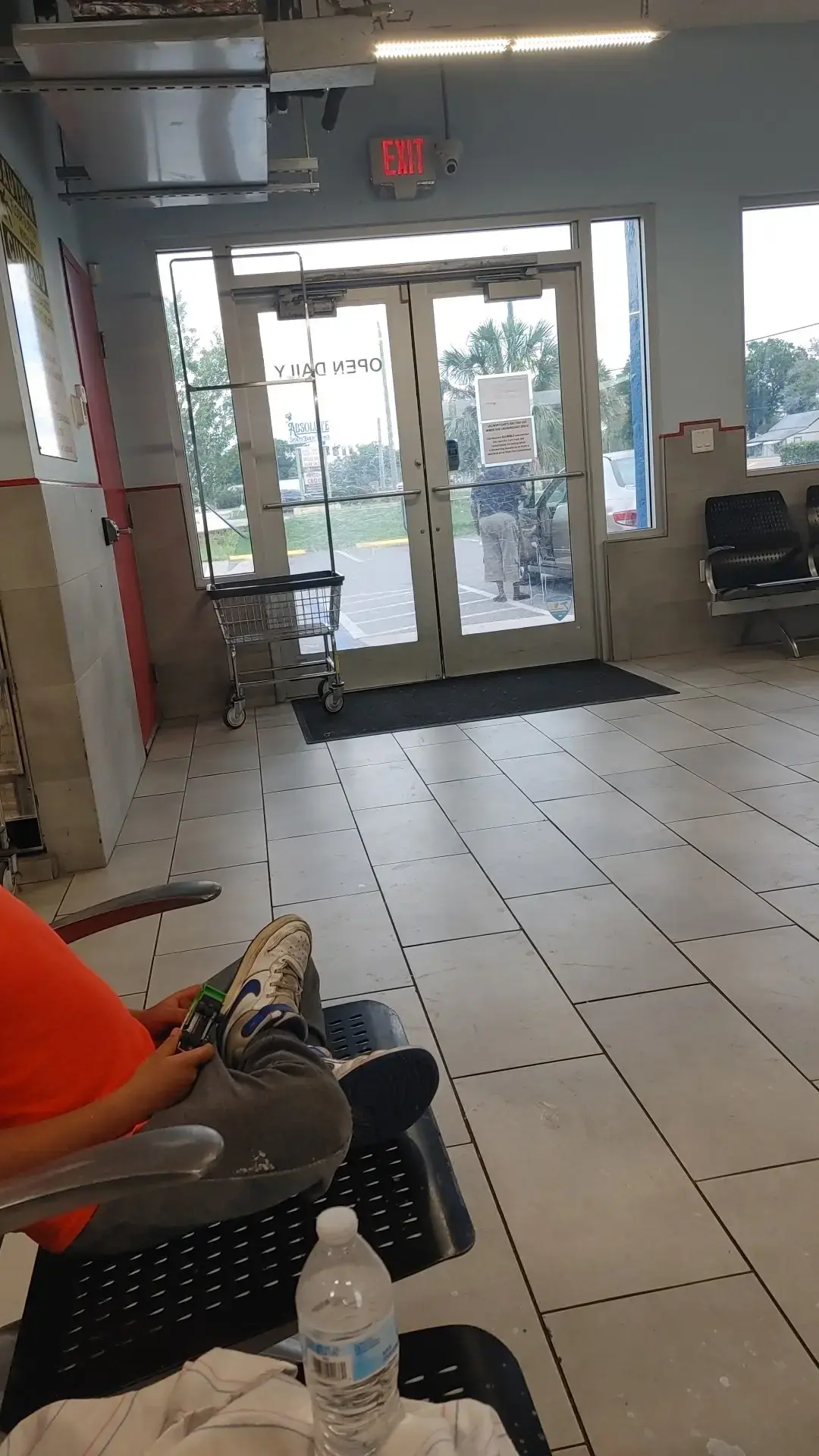 SuperMatt Laundry - Image 18