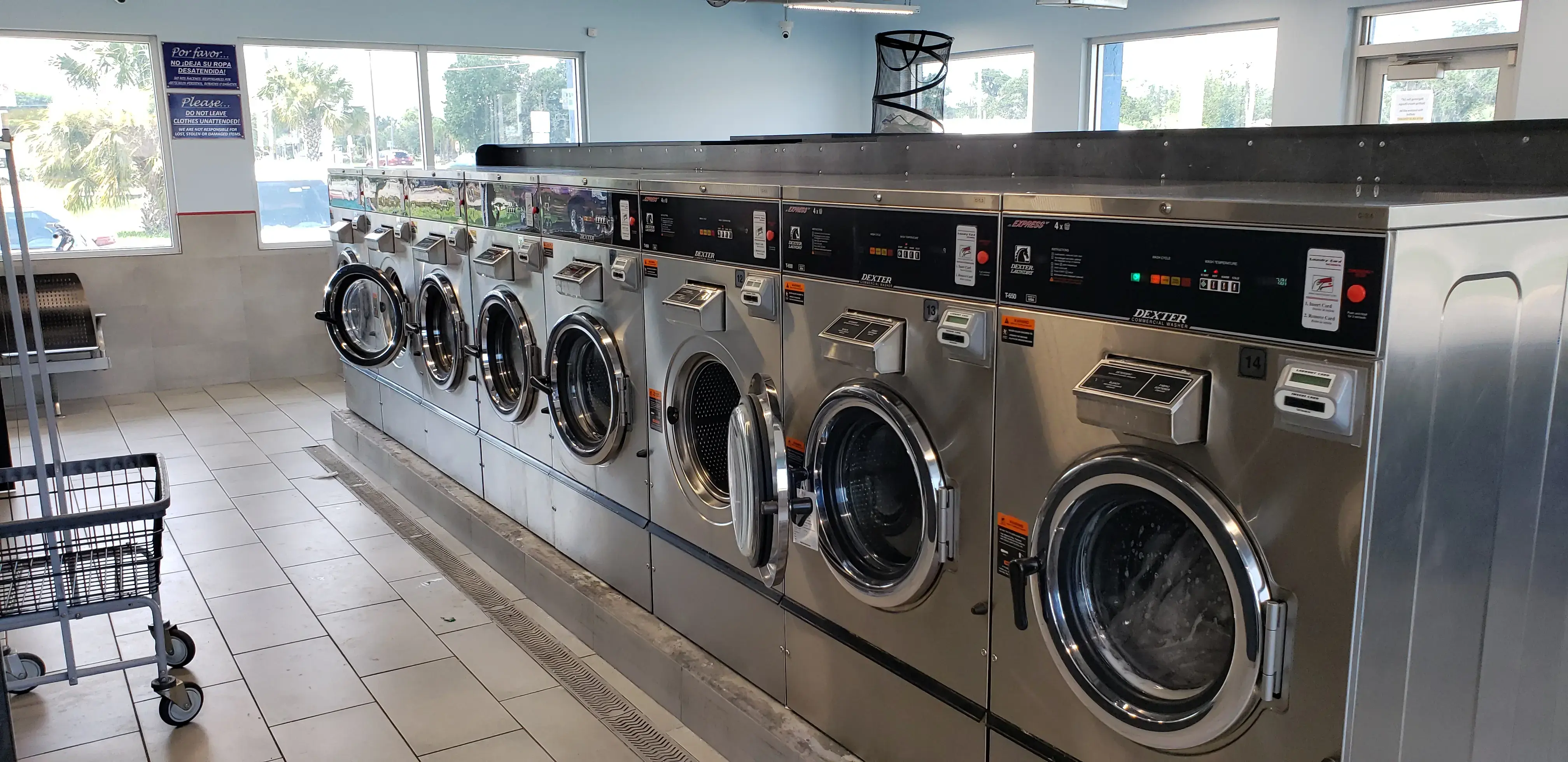 SuperMatt Laundry - Image 4