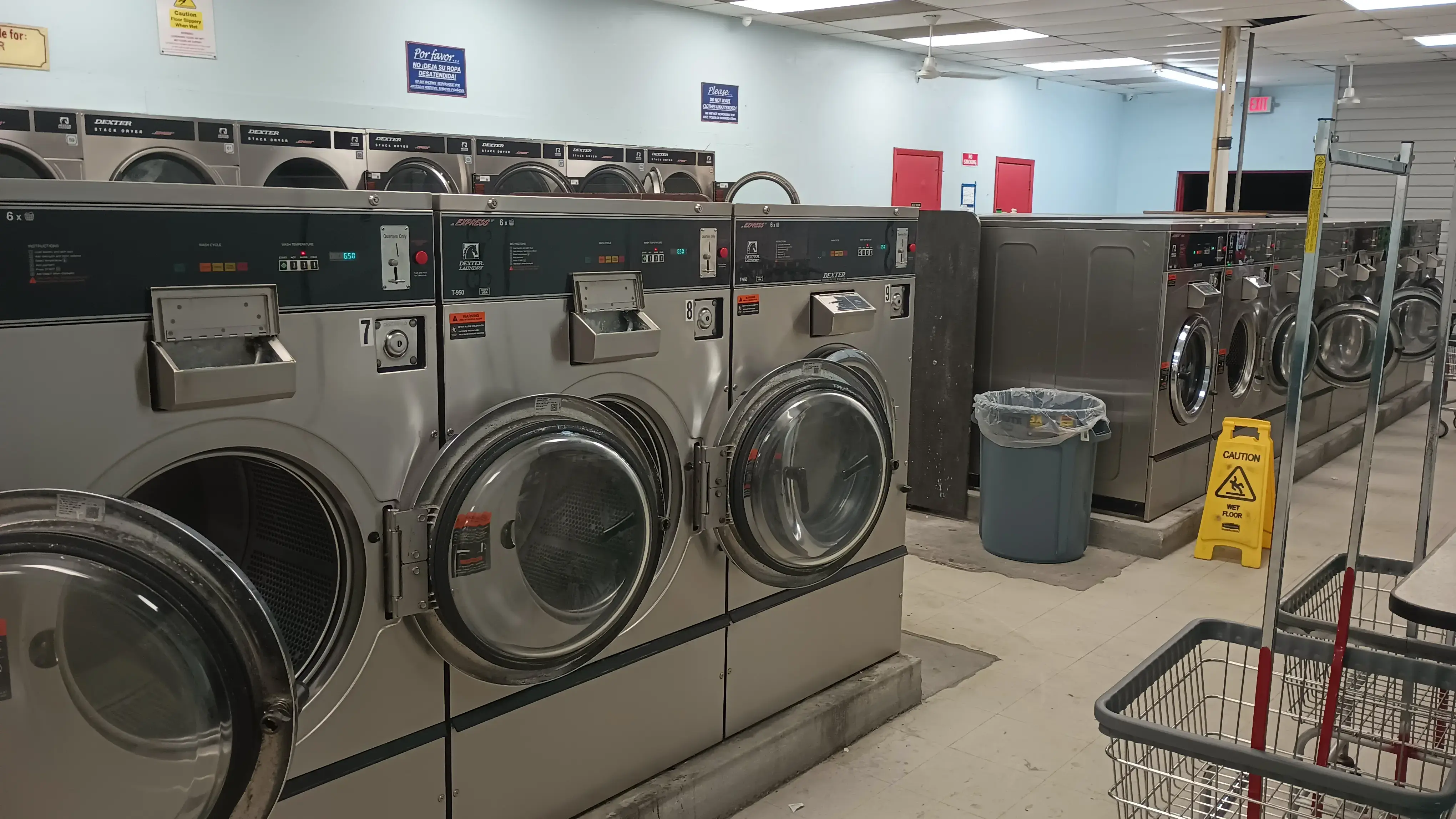 SuperMatt Laundry - Image 1