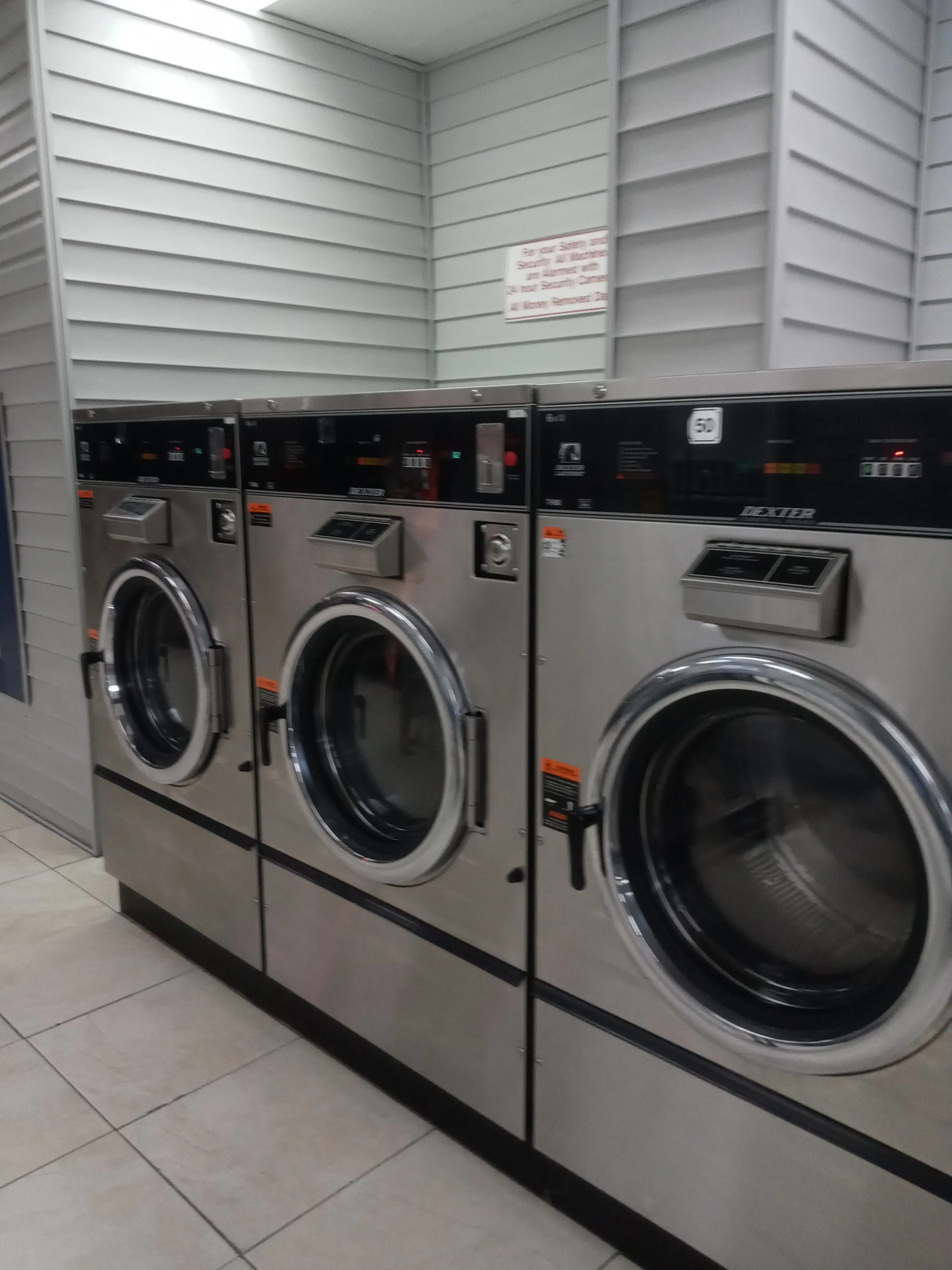 SuperMatt Laundry thumbnail 13