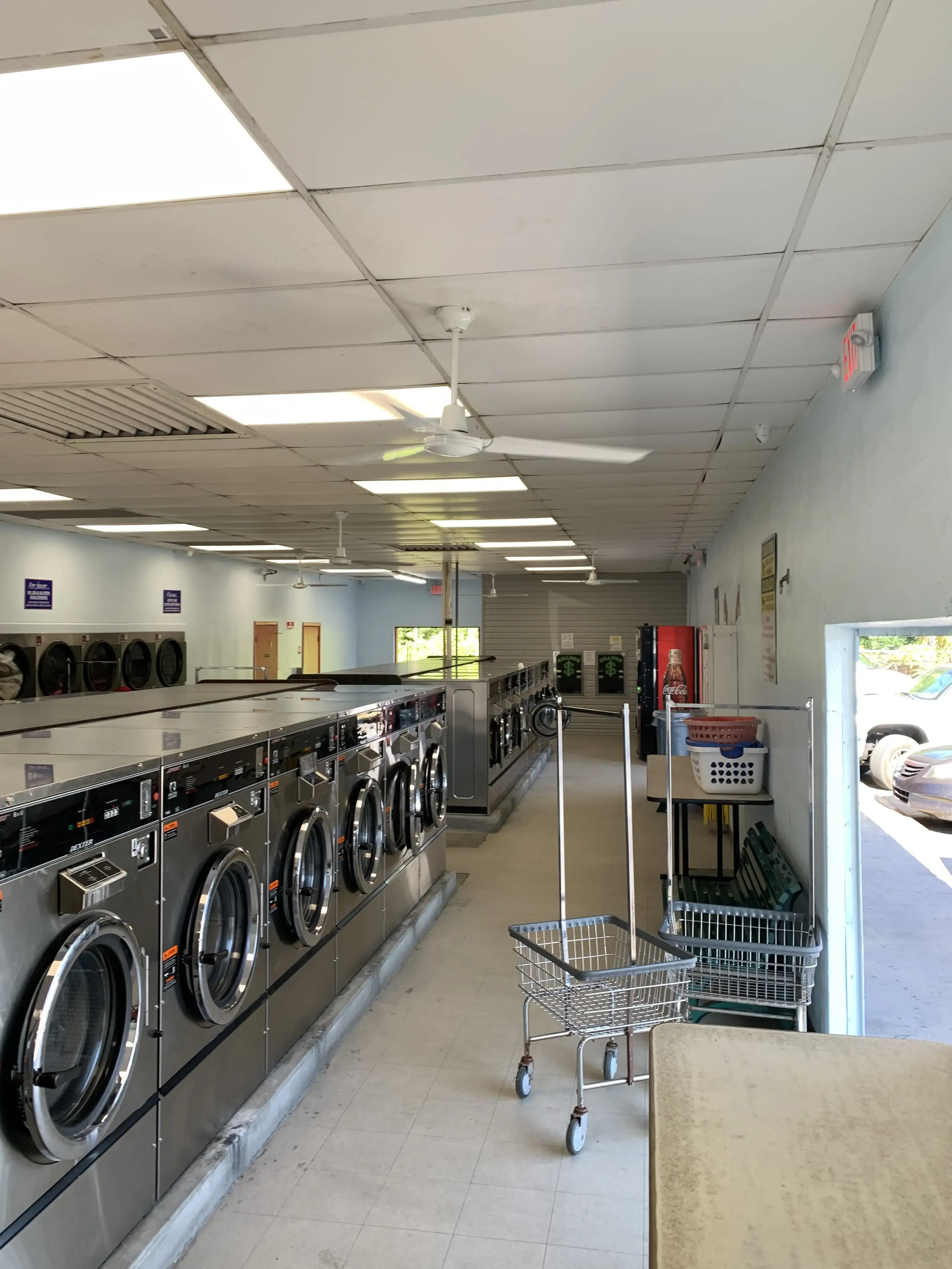 SuperMatt Laundry - Image 11