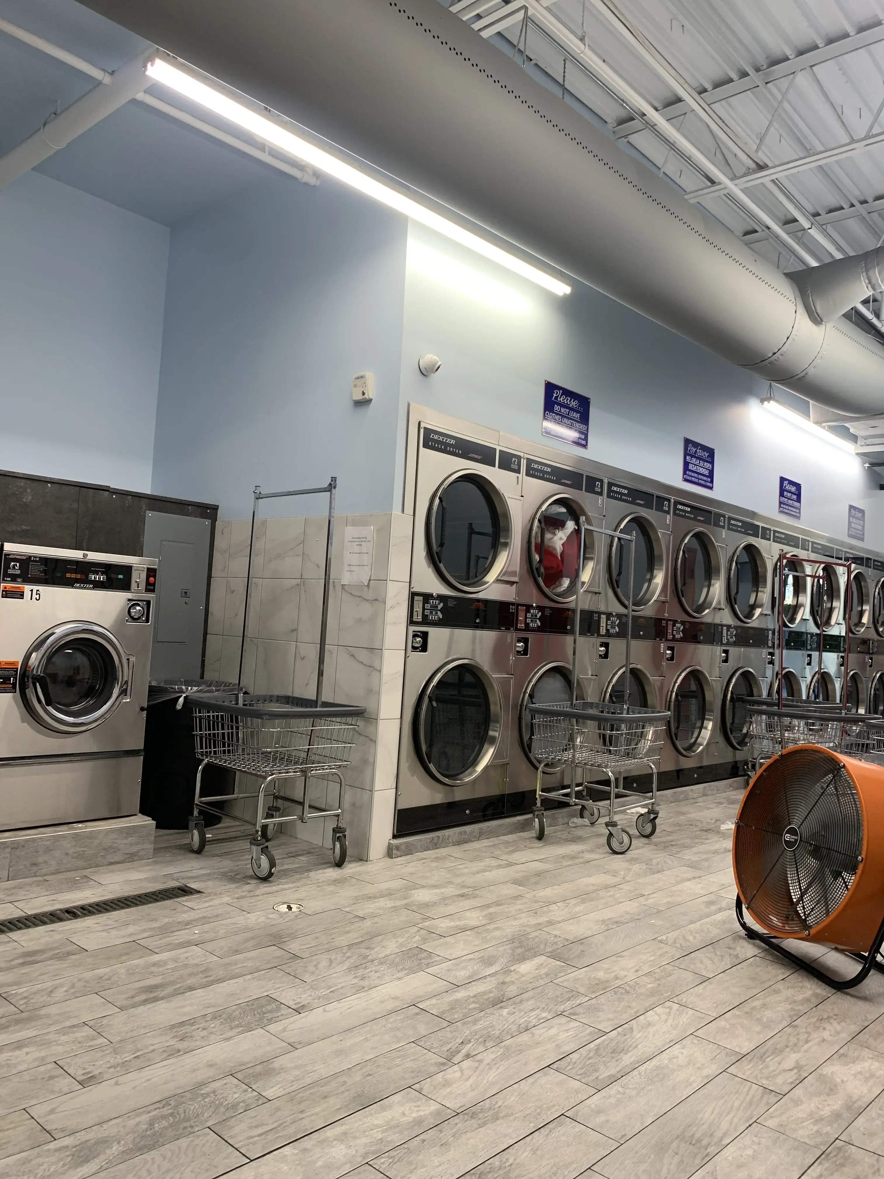 SuperMatt Laundry - Image 17
