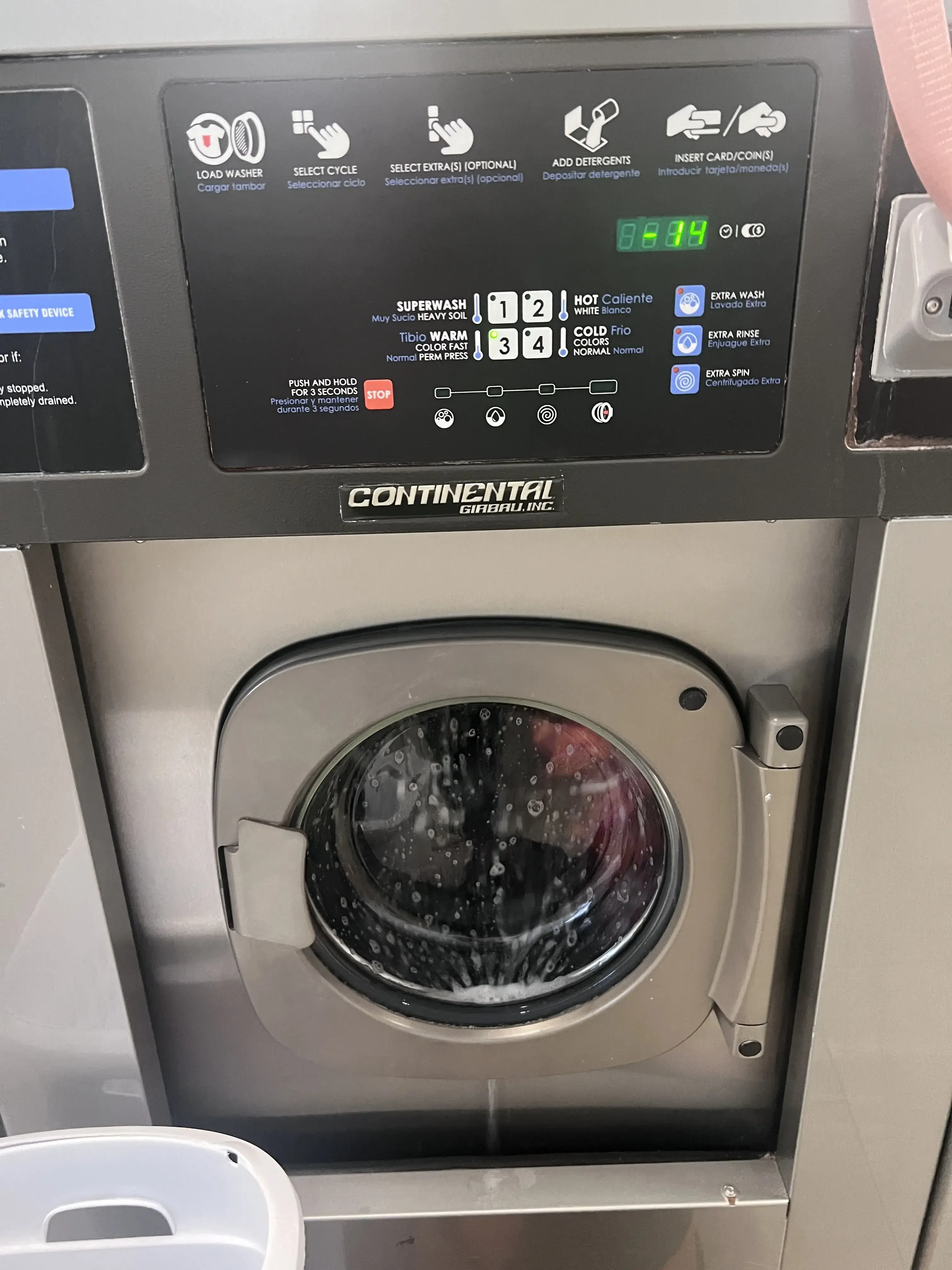 SuperMatt Laundry - Image 6