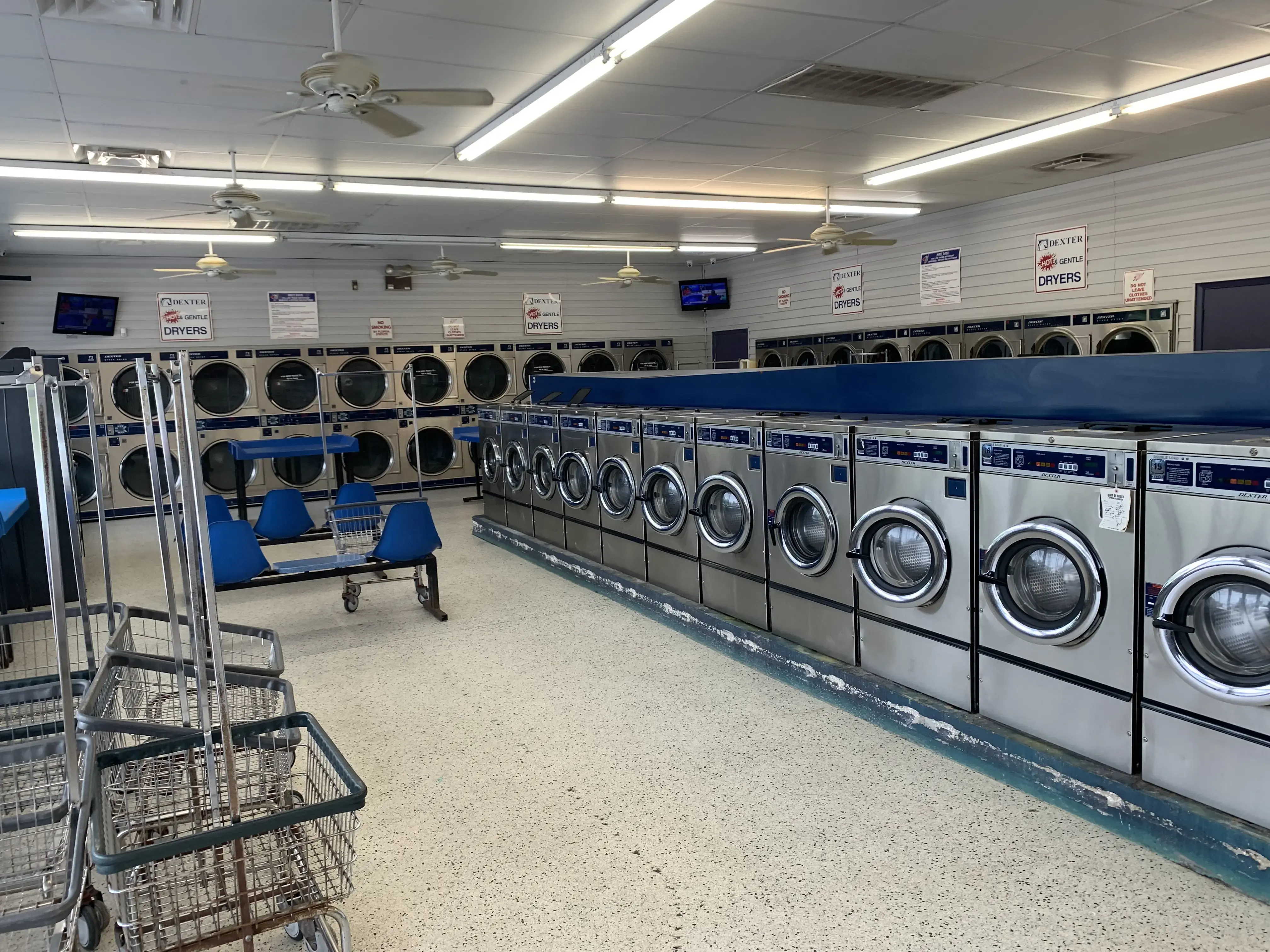 SuperMatt Laundry - Image 20